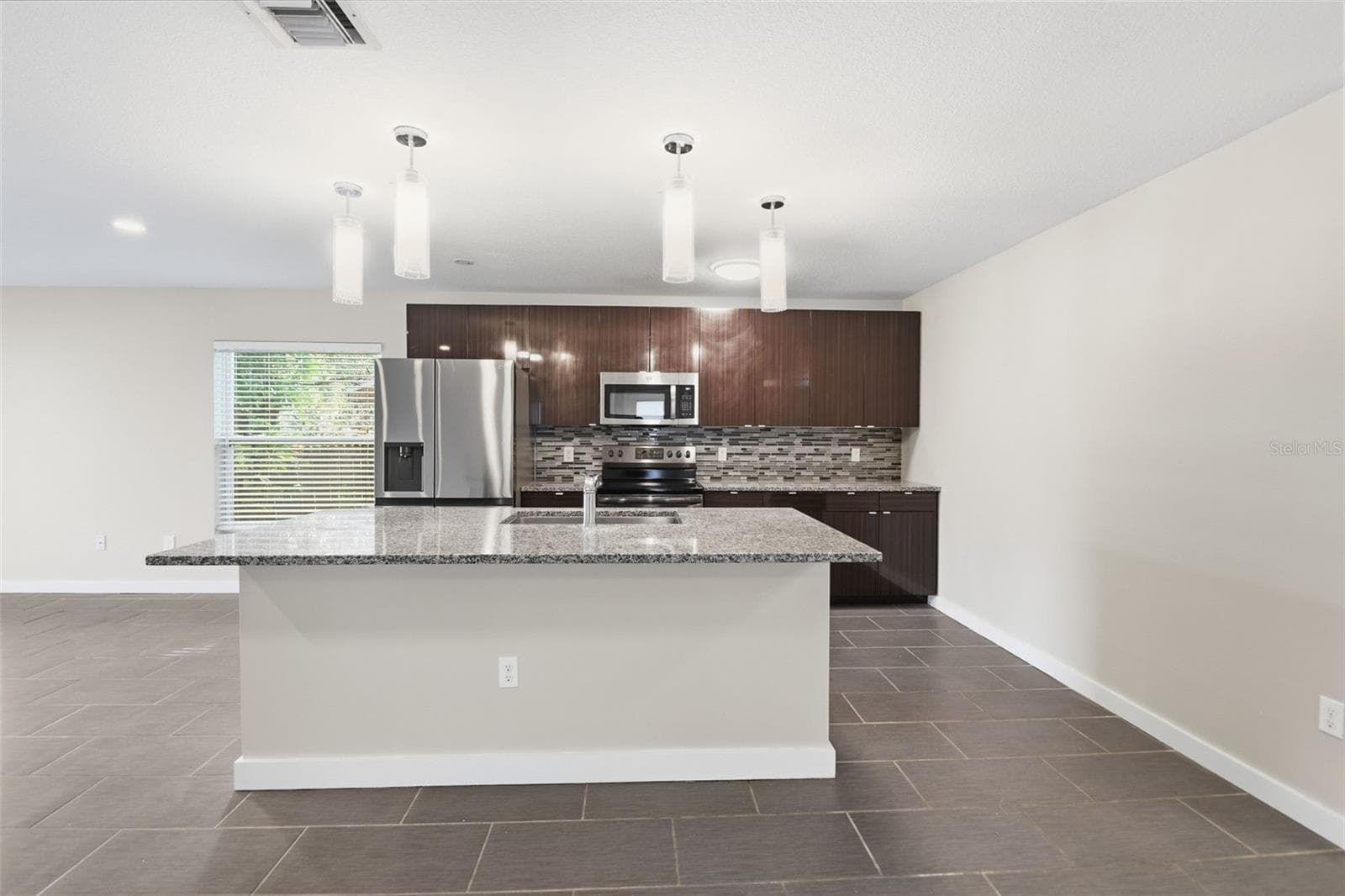 Single Family Residence at 2303 BAHIA VISTA ST, SARASOTA, photo 19 of 54