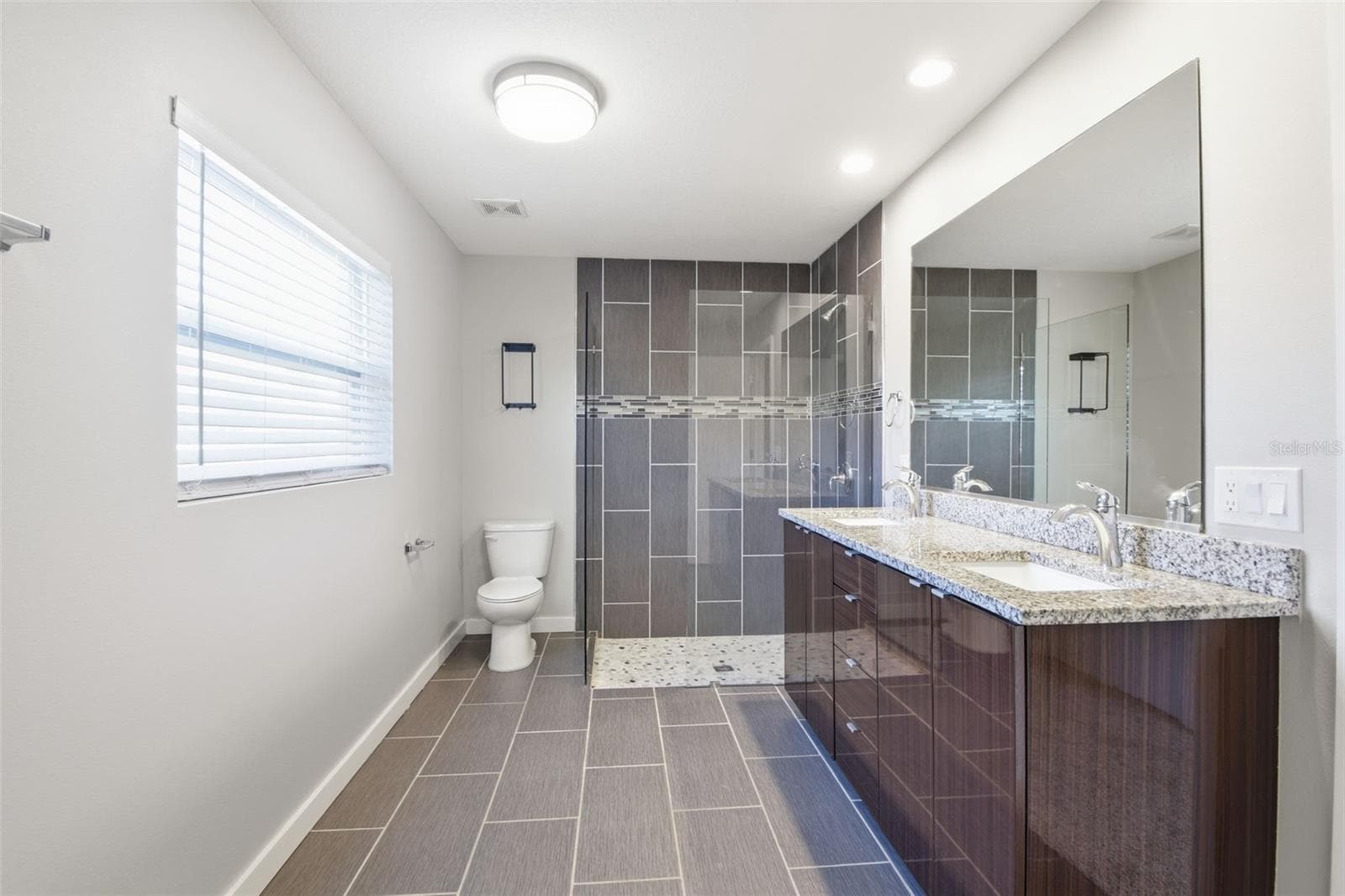 Single Family Residence at 2303 BAHIA VISTA ST, SARASOTA, photo 42 of 54
