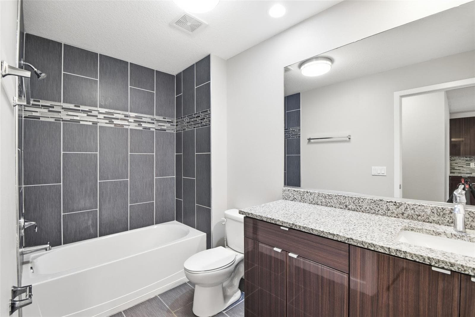 Single Family Residence at 2303 BAHIA VISTA ST, SARASOTA, photo 44 of 54