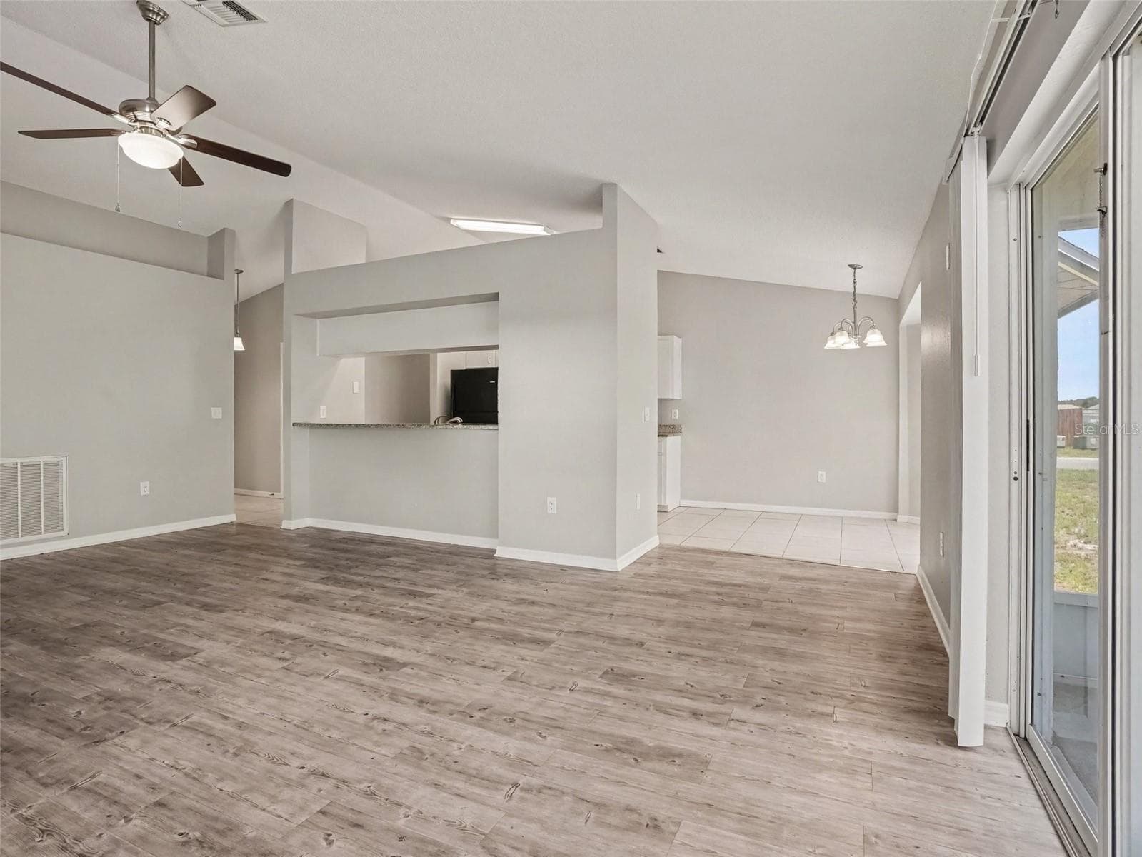Single Family Residence at 3735 IMPERIAL DR, WINTER HAVEN, photo 10 of 24