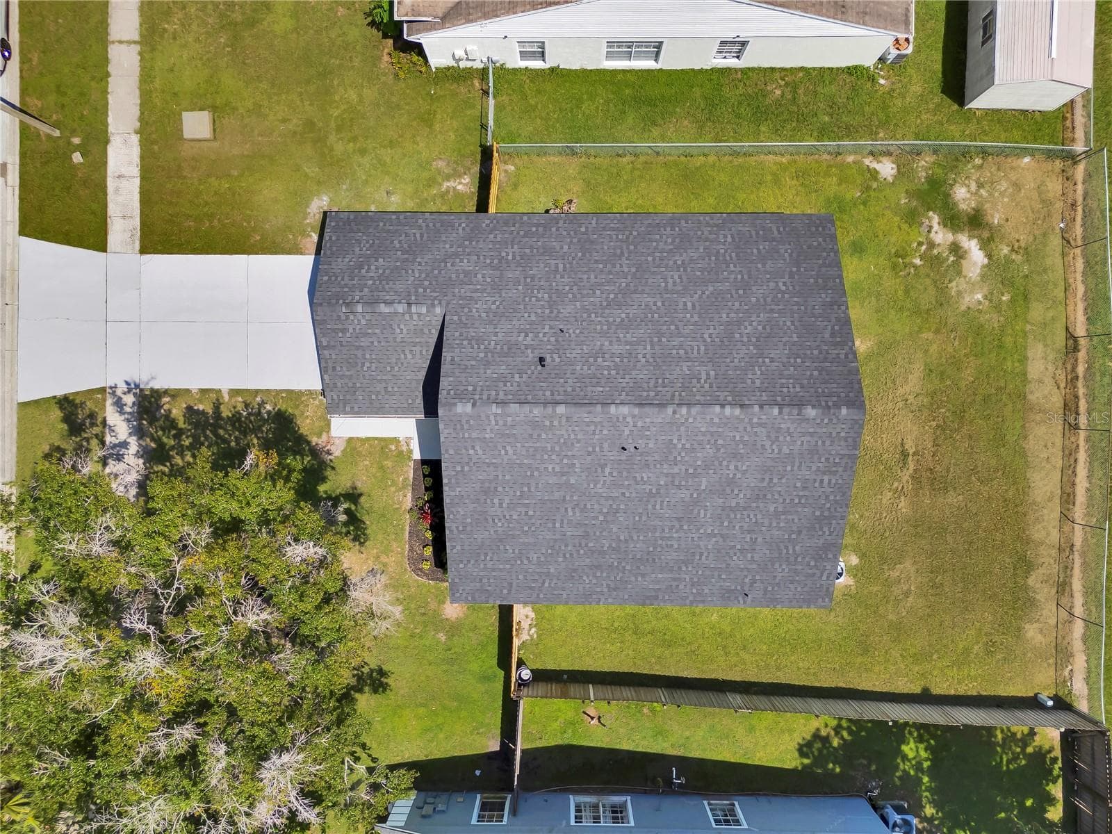 Brand new 2026 roof! - 8320 SOUTHERN FOREST DR, ORLANDO