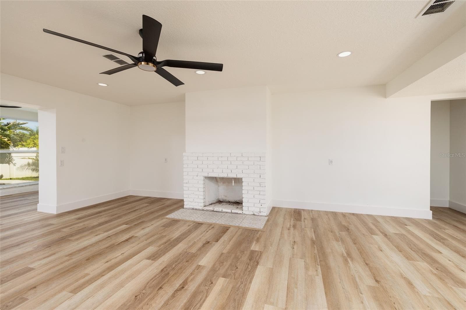 Single Family Residence at 3960 13TH WAY NE, ST PETERSBURG, photo 19 of 51
