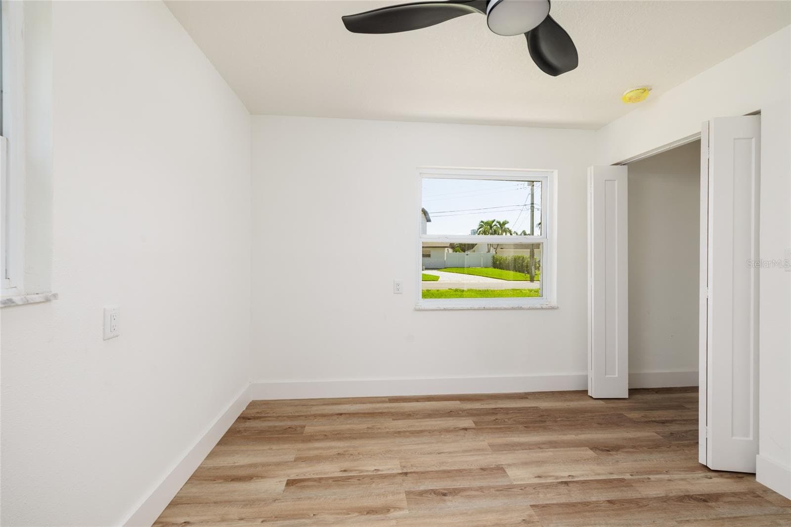Single Family Residence at 3960 13TH WAY NE, ST PETERSBURG, photo 26 of 51