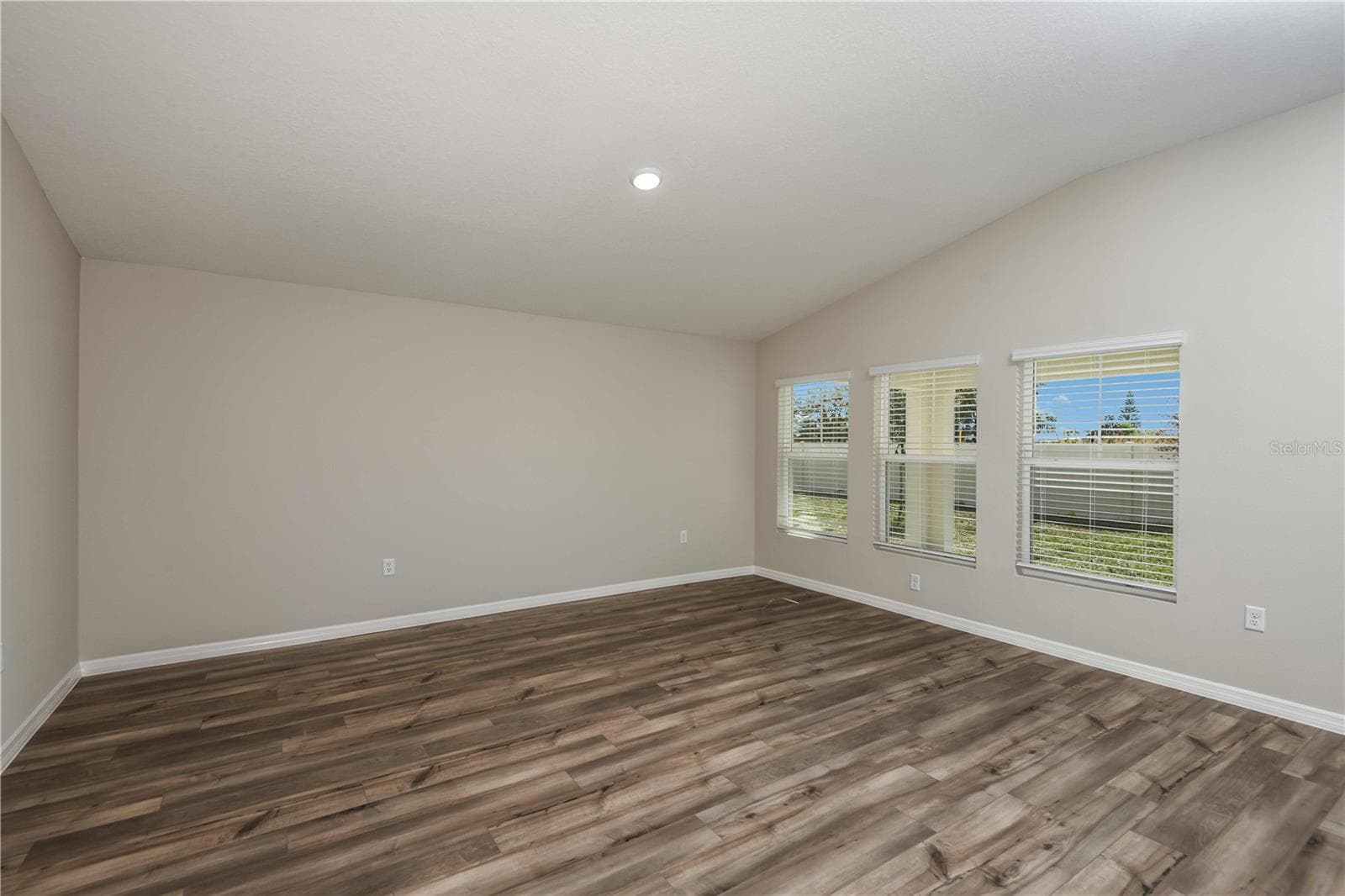 Single Family Residence at 36644 THORNHEDGE DR, ZEPHYRHILLS, photo 12 of 29