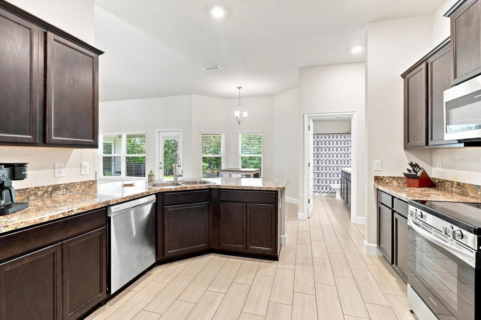 Single Family Residence at 14 LUPINE ST, HOMOSASSA, photo 17 of 45