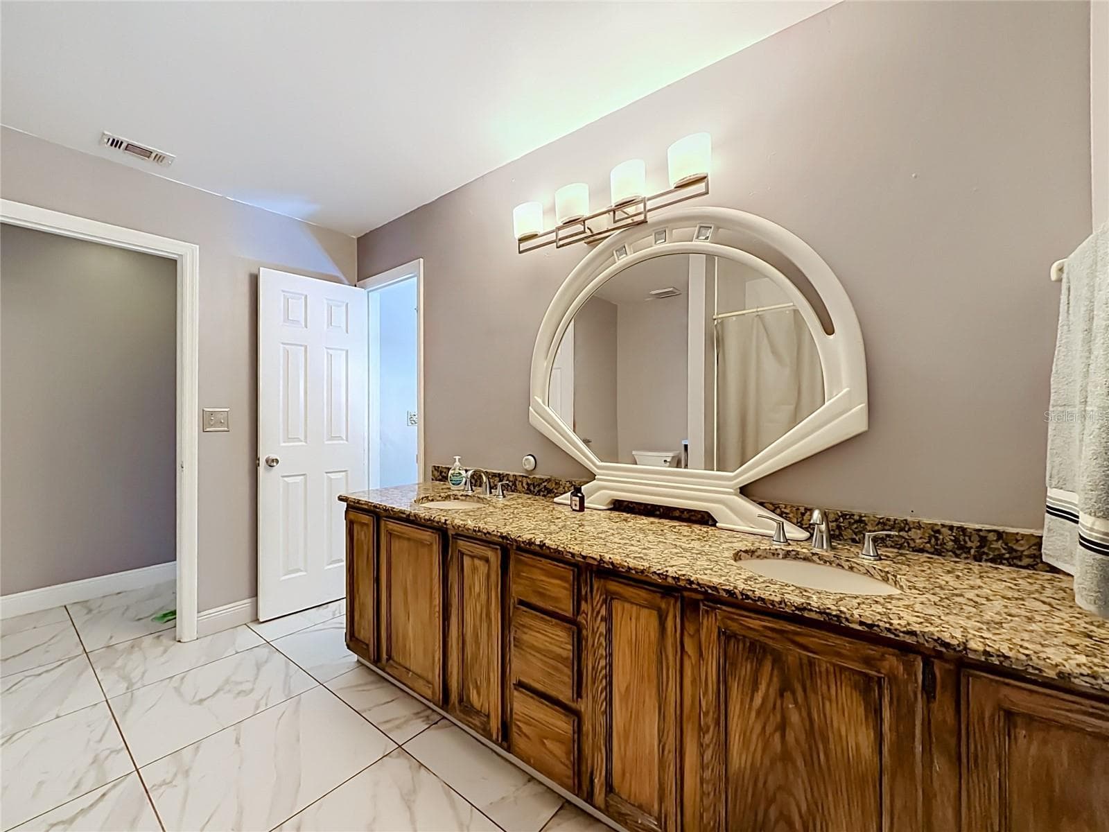 Single Family Residence at 1406 KINGSTON WAY, KISSIMMEE, photo 37 of 64