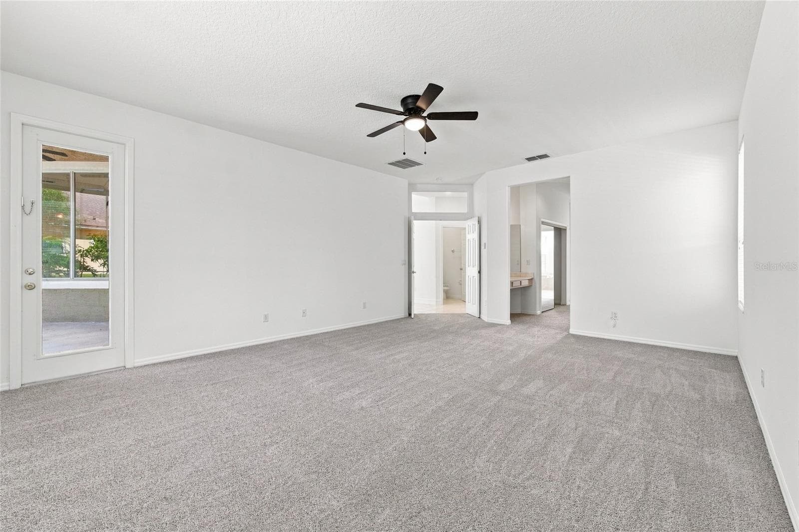 Master Bedroom - 10008 CANOPY TREE CT, ORLANDO