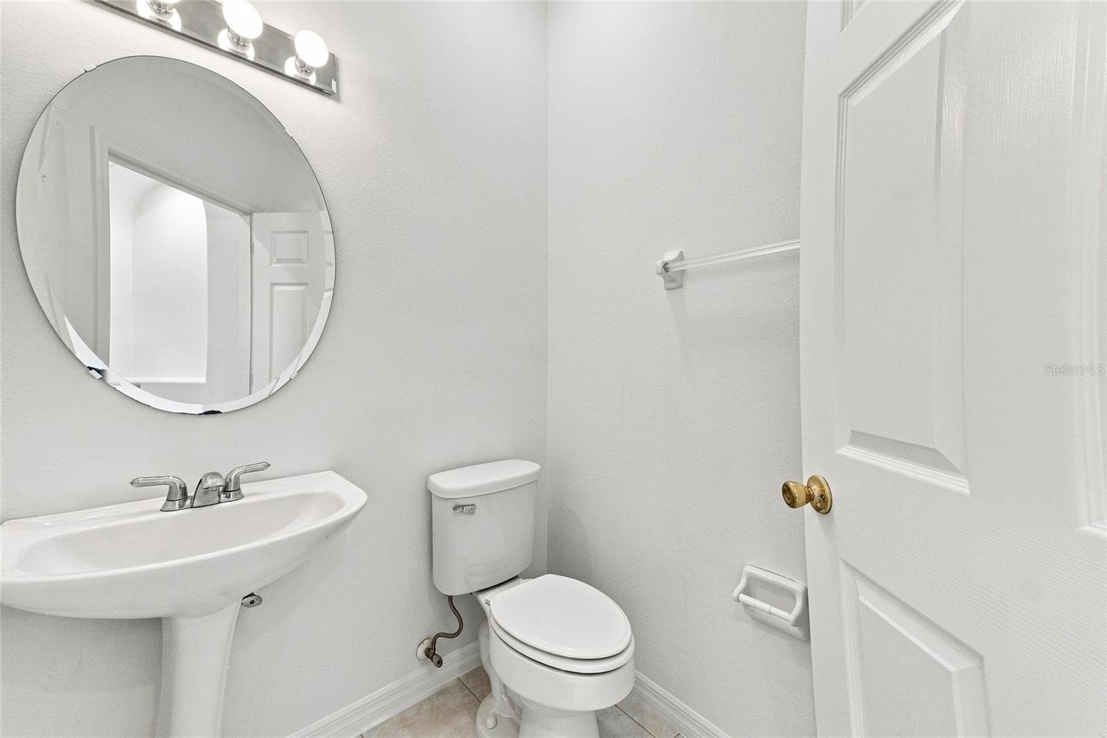 Powder Room - 10008 CANOPY TREE CT, ORLANDO