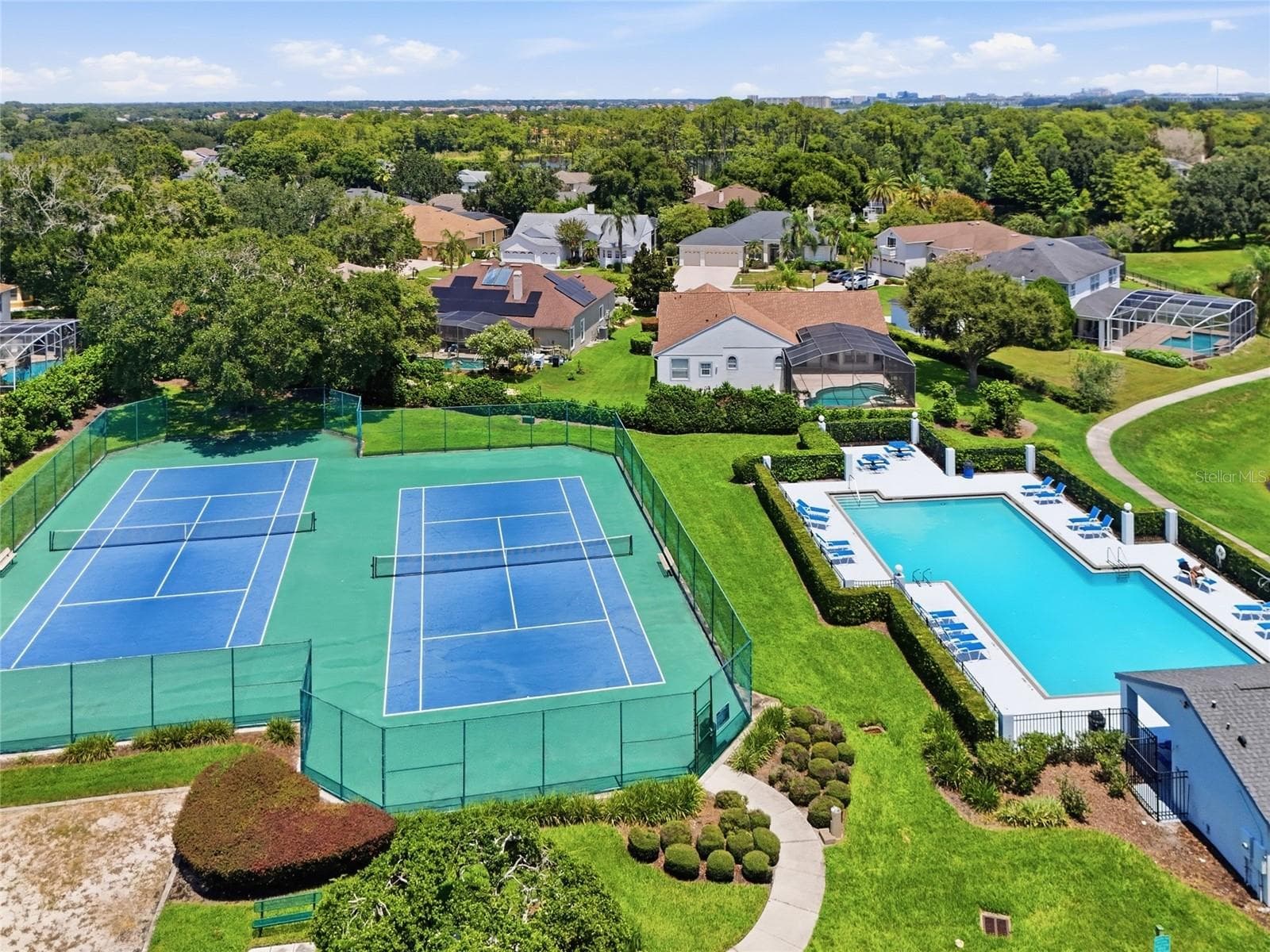Single Family Residence at 10008 CANOPY TREE CT, ORLANDO, photo 34 of 37