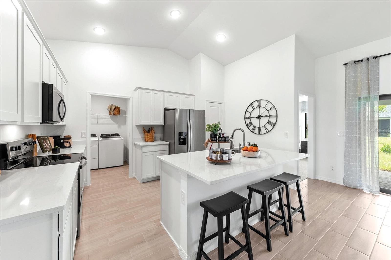 Single Family Residence at 10574 N ADLER DR, CITRUS SPRINGS, photo 5 of 12