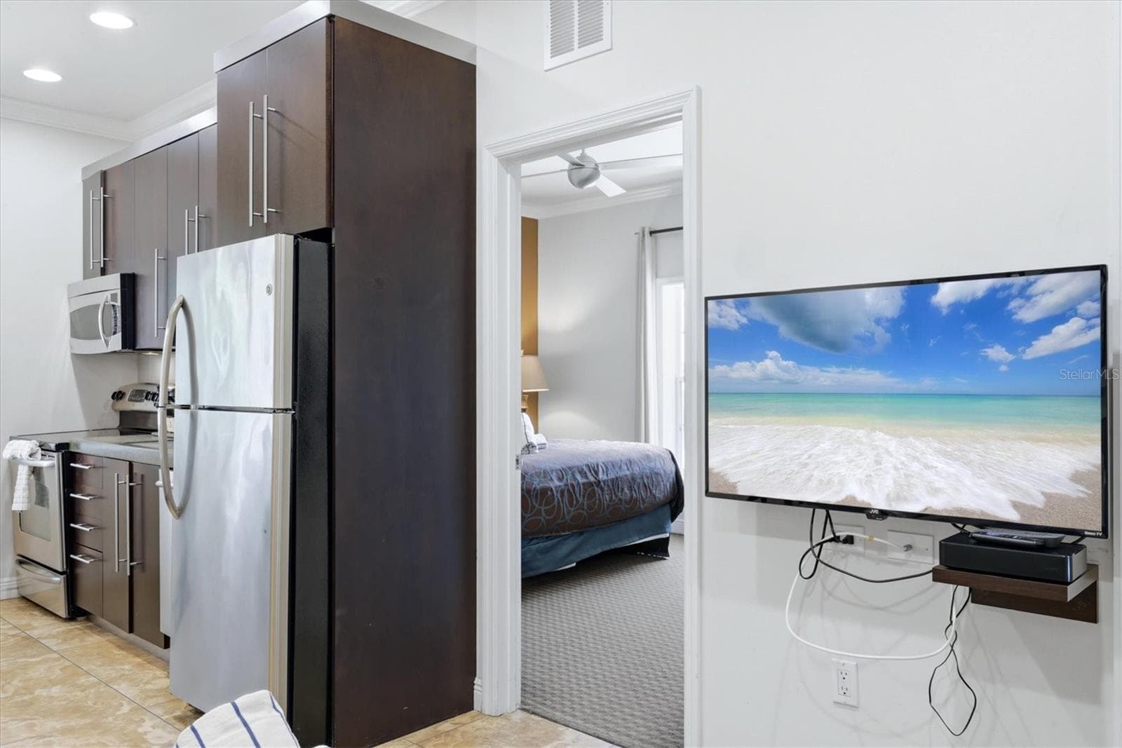 Condominium at 1020 SUN N SEA DR #102, SARASOTA, photo 25 of 84