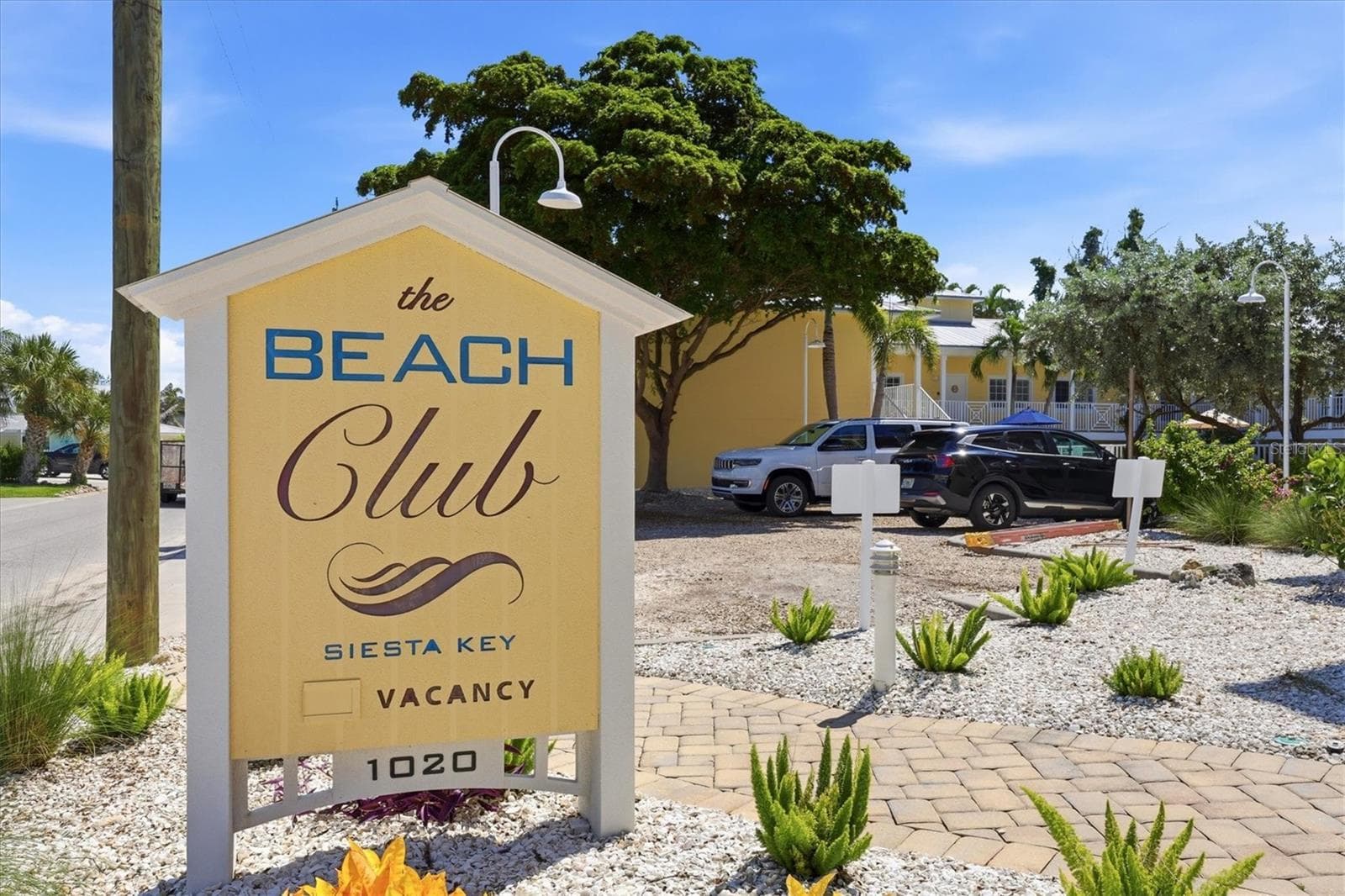 Condominium at 1020 SUN N SEA DR #102, SARASOTA, photo 37 of 84