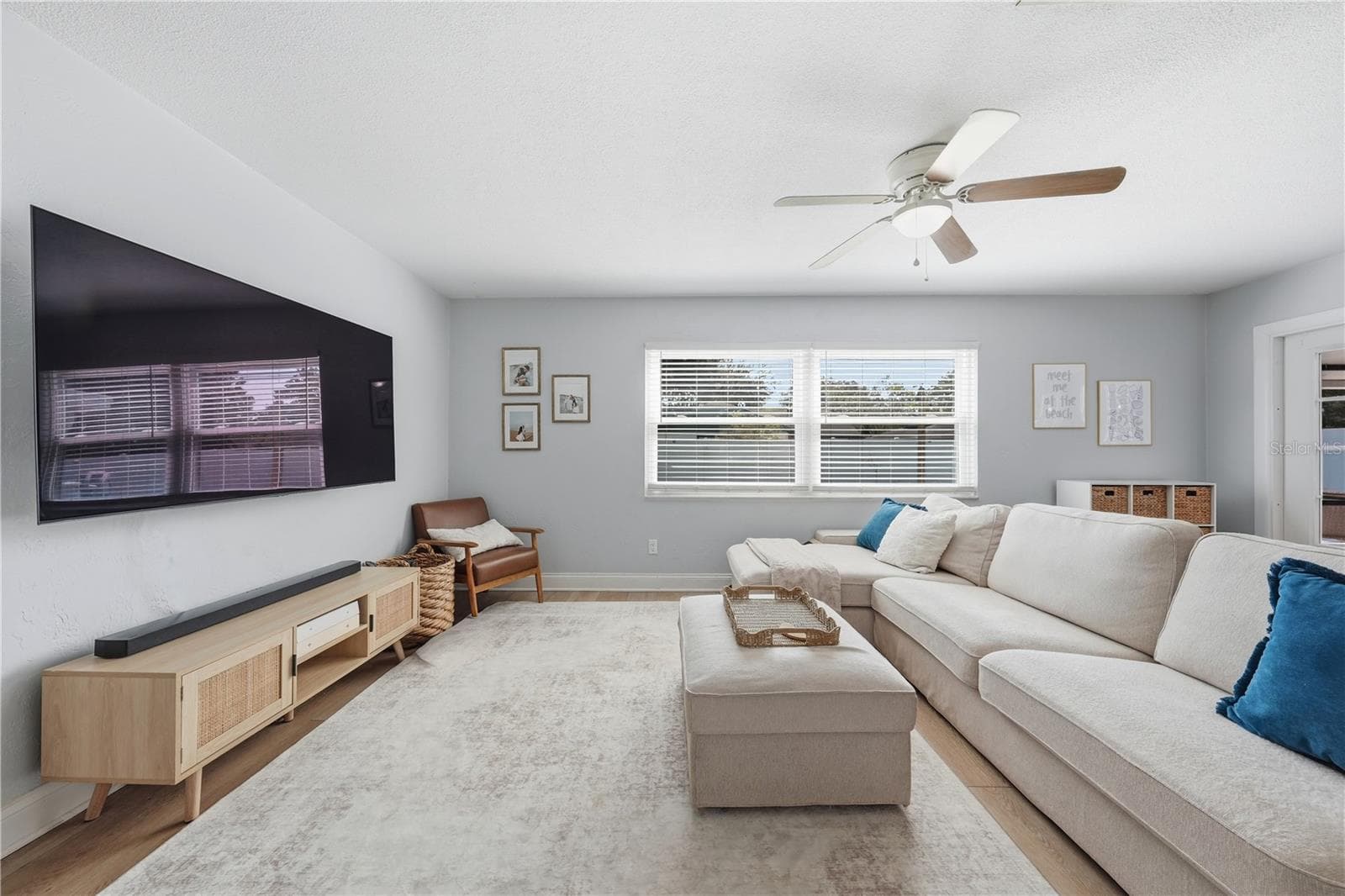 Single Family Residence at 636 DEVON ST, PORT ORANGE, photo 7 of 47