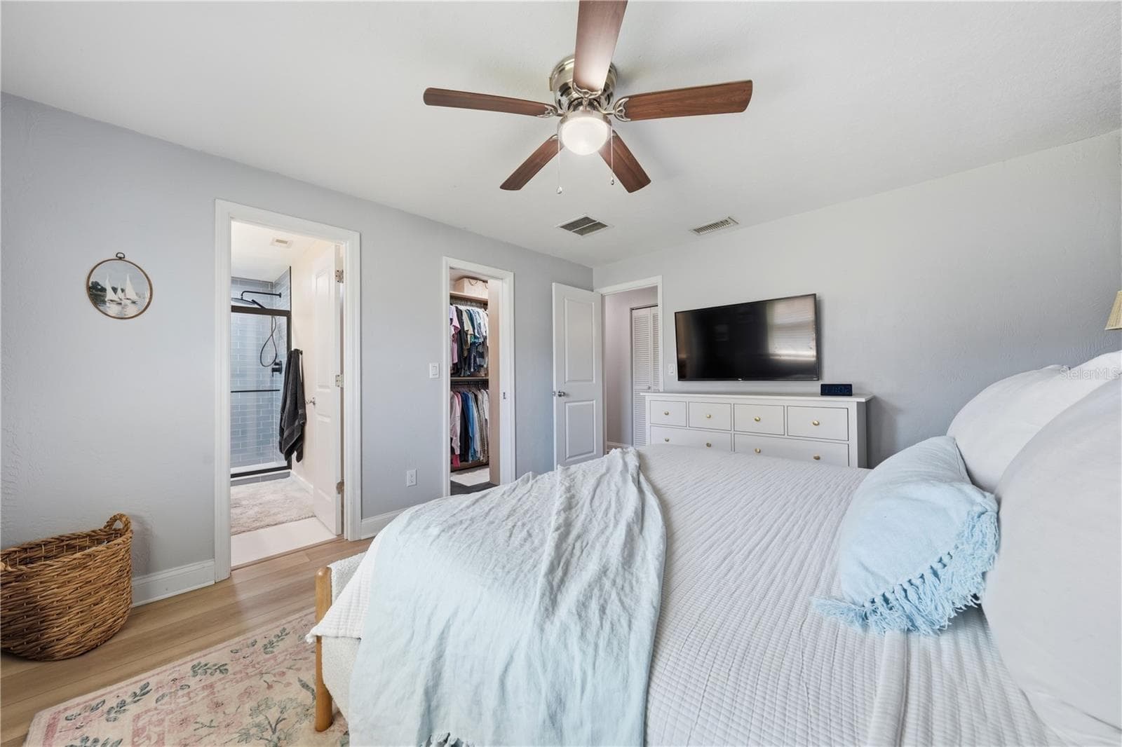 Single Family Residence at 636 DEVON ST, PORT ORANGE, photo 16 of 47