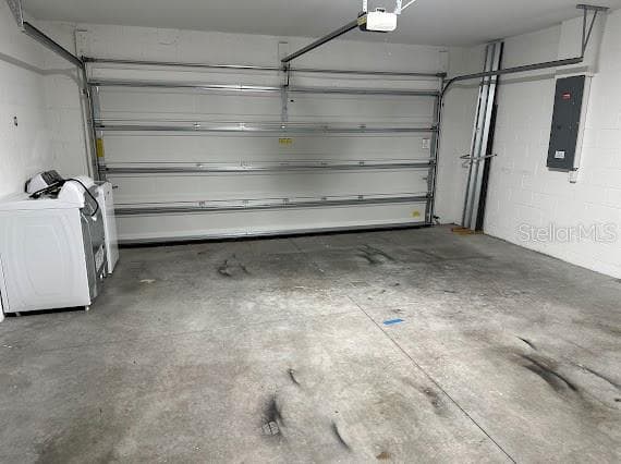 Garage - 4266 DUTCHESS PARK RD, FORT MYERS