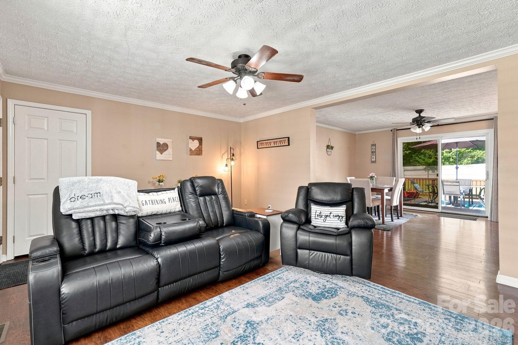 Single Family Residence at 132 Kendra Drive, Mooresville, photo 4 of 34