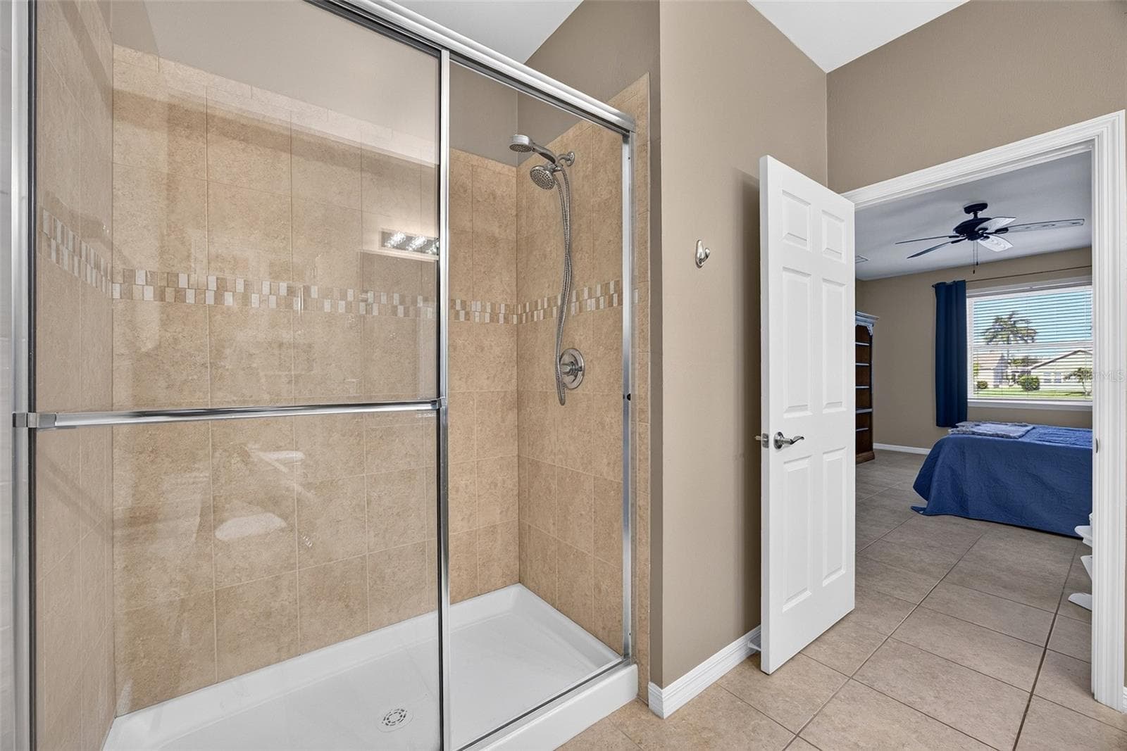 Single Family Residence at 24803 RIO VILLA LAKES CIR, PUNTA GORDA, photo 20 of 38