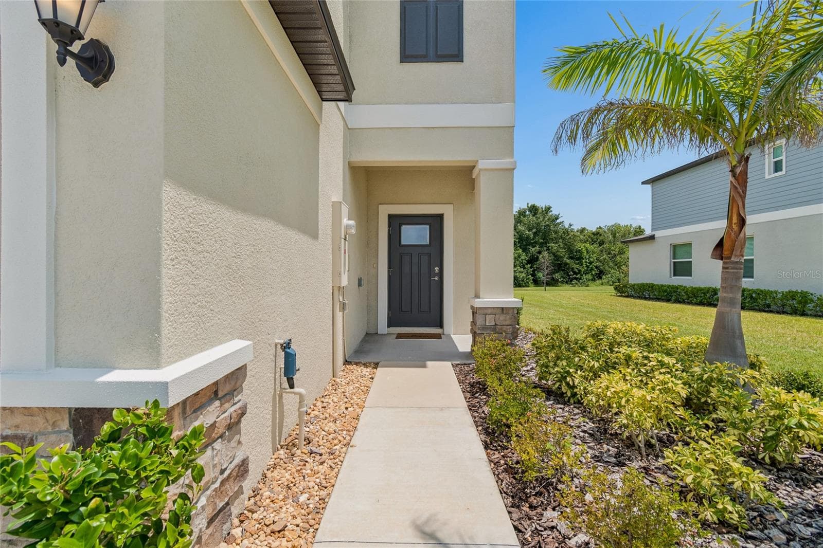 Townhouse at 222 TULIP BANDED WAY, RUSKIN, photo 2 of 26