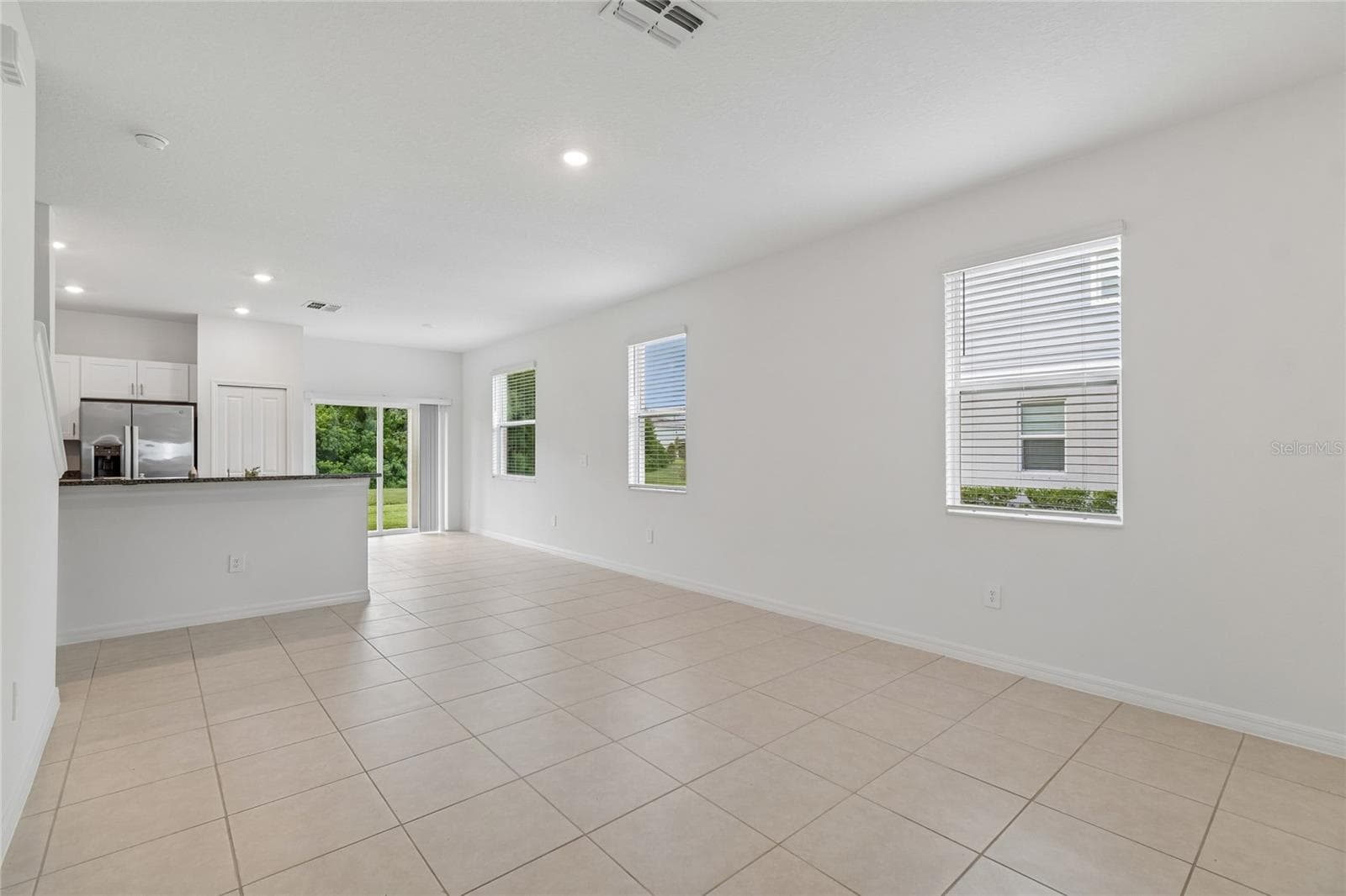 Townhouse at 222 TULIP BANDED WAY, RUSKIN, photo 4 of 26
