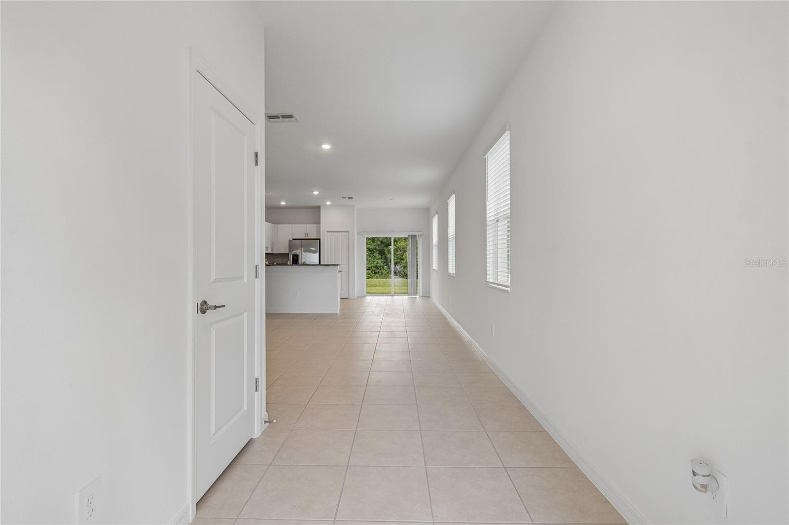 Townhouse at 222 TULIP BANDED WAY, RUSKIN, photo 5 of 26