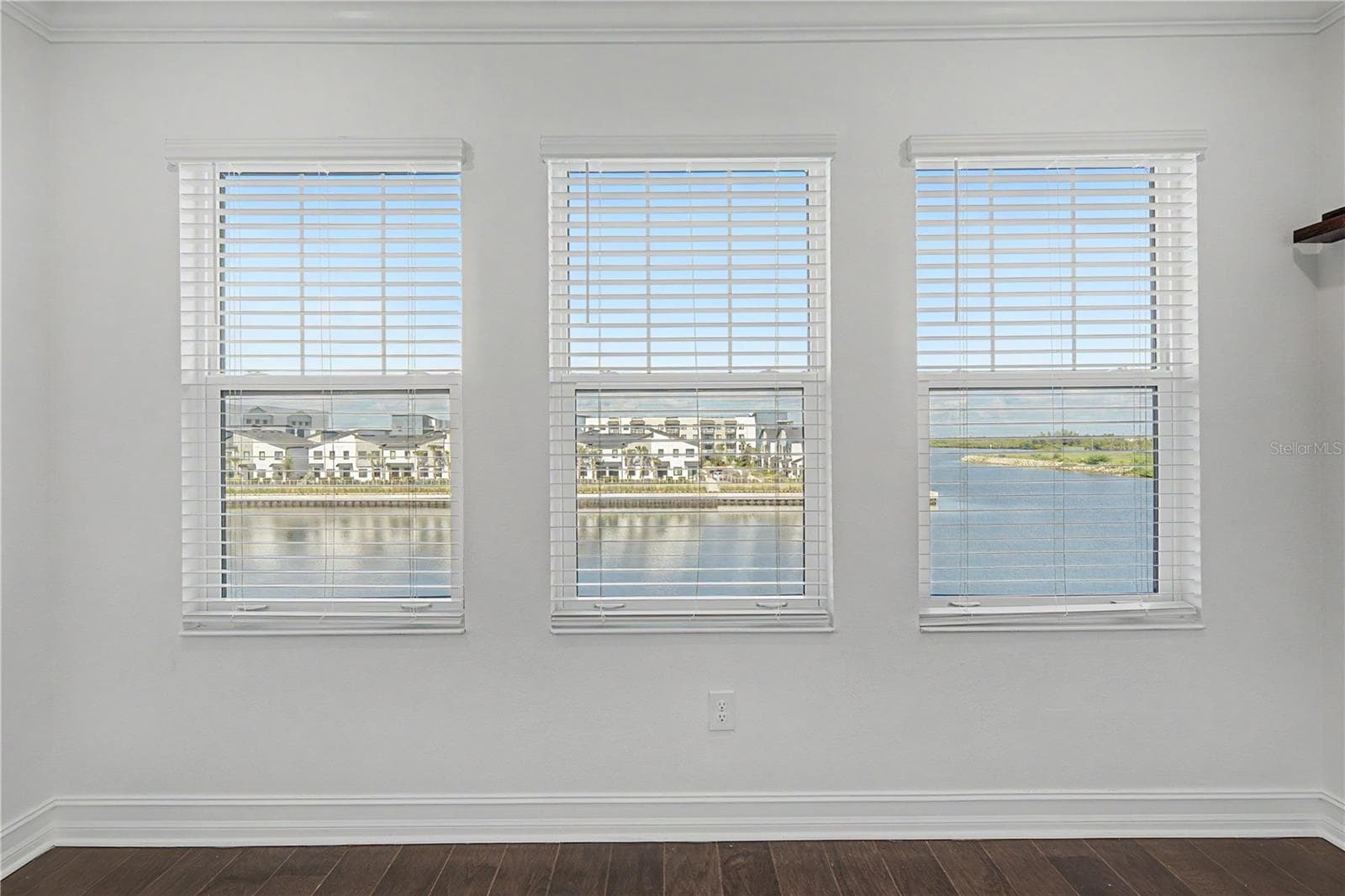Third-level primary bedroom offering  beautiful water views. - 5351 BRIDGE ST #38, TAMPA