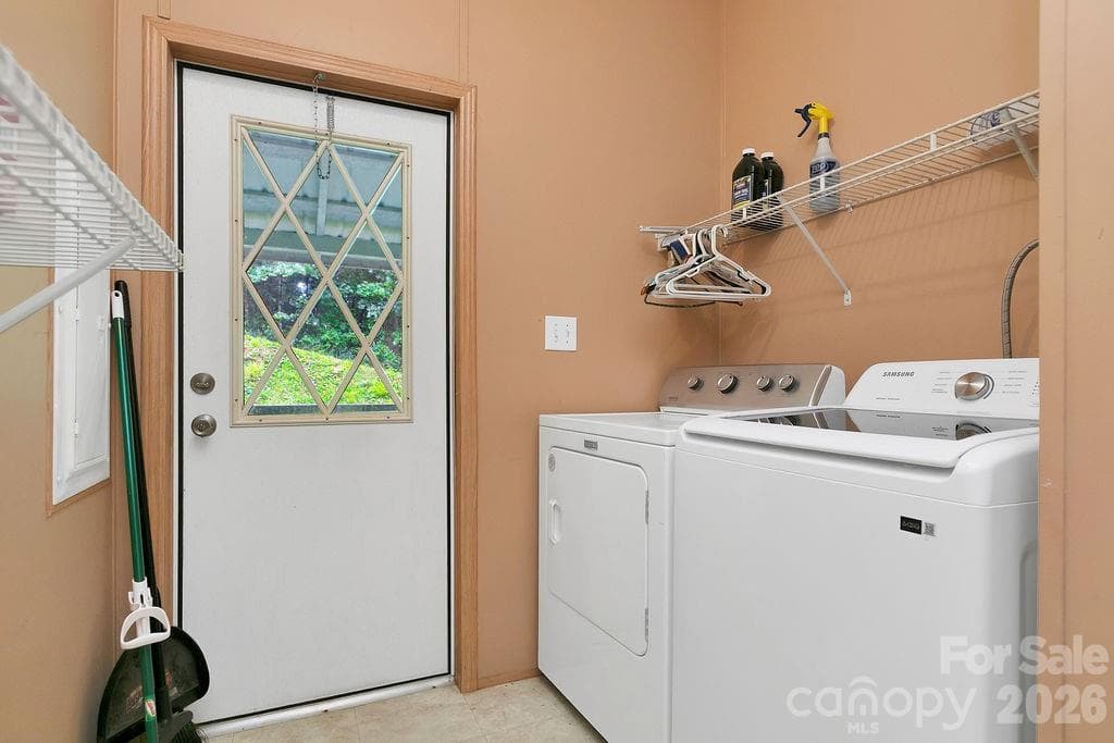 Laundry/Mud Room - 98 New Sorrells Estate, Brevard