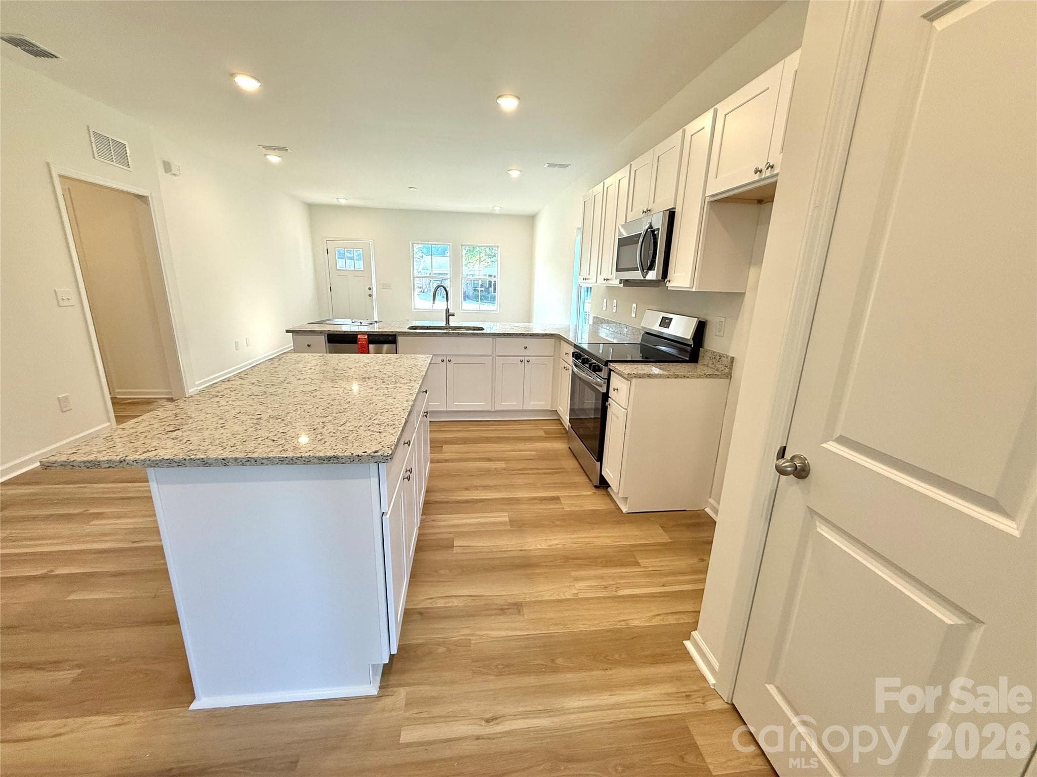 Single Family Residence at 307 W 13th Street, Kannapolis, photo 15 of 24