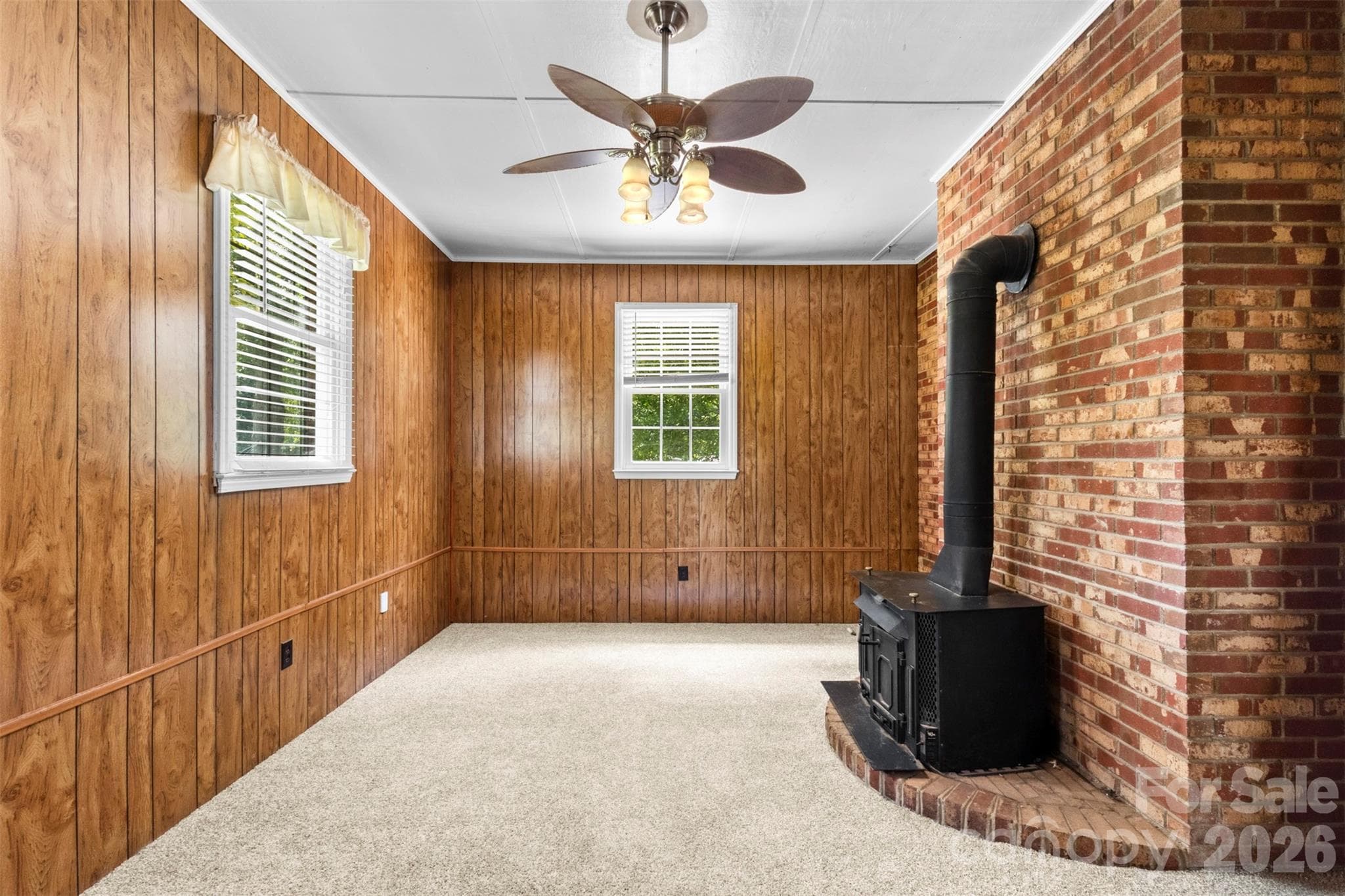 Single Family Residence at 320 Amhurst Drive, Kings Mountain, photo 8 of 24
