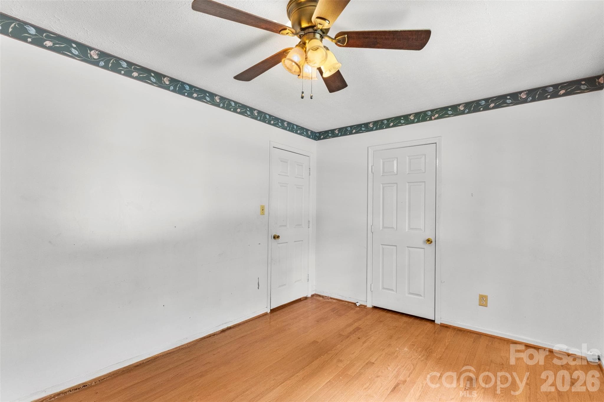 Single Family Residence at 320 Amhurst Drive, Kings Mountain, photo 14 of 24