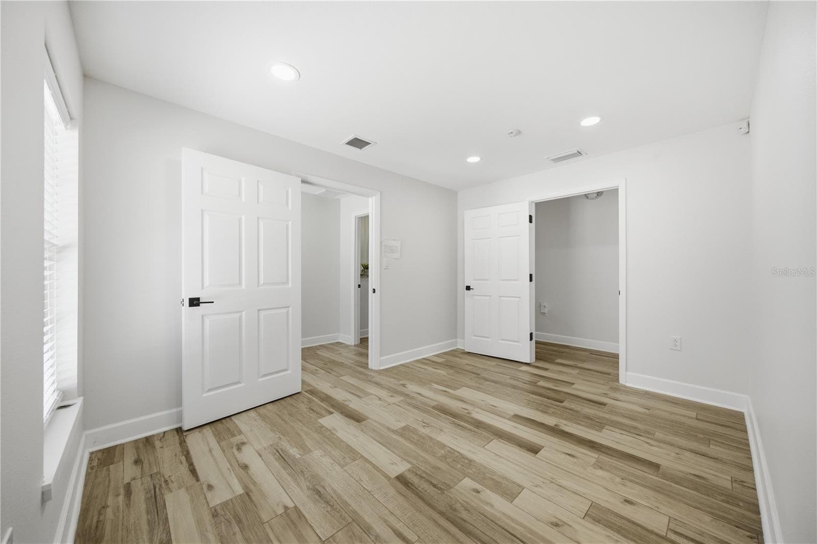 Mixed Use at 4911 STATE ROAD 54, NEW PORT RICHEY, photo 22 of 55