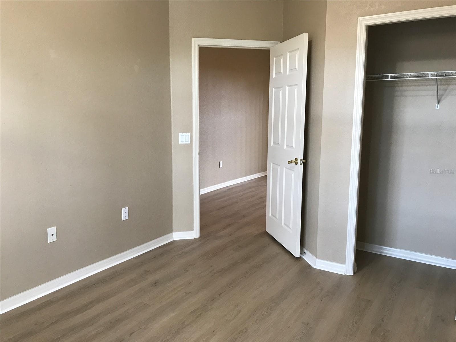 INSIDE left Bedroom (Bedroom 2) - 5435 SUMMERLAND HILLS DR, LAKELAND