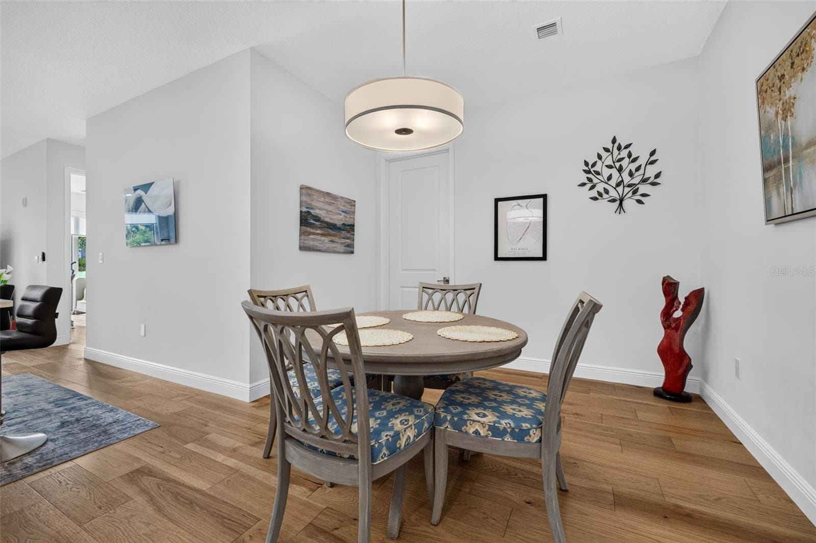 Condominium at 600 3RD AVE S #207, ST PETERSBURG, photo 7 of 33