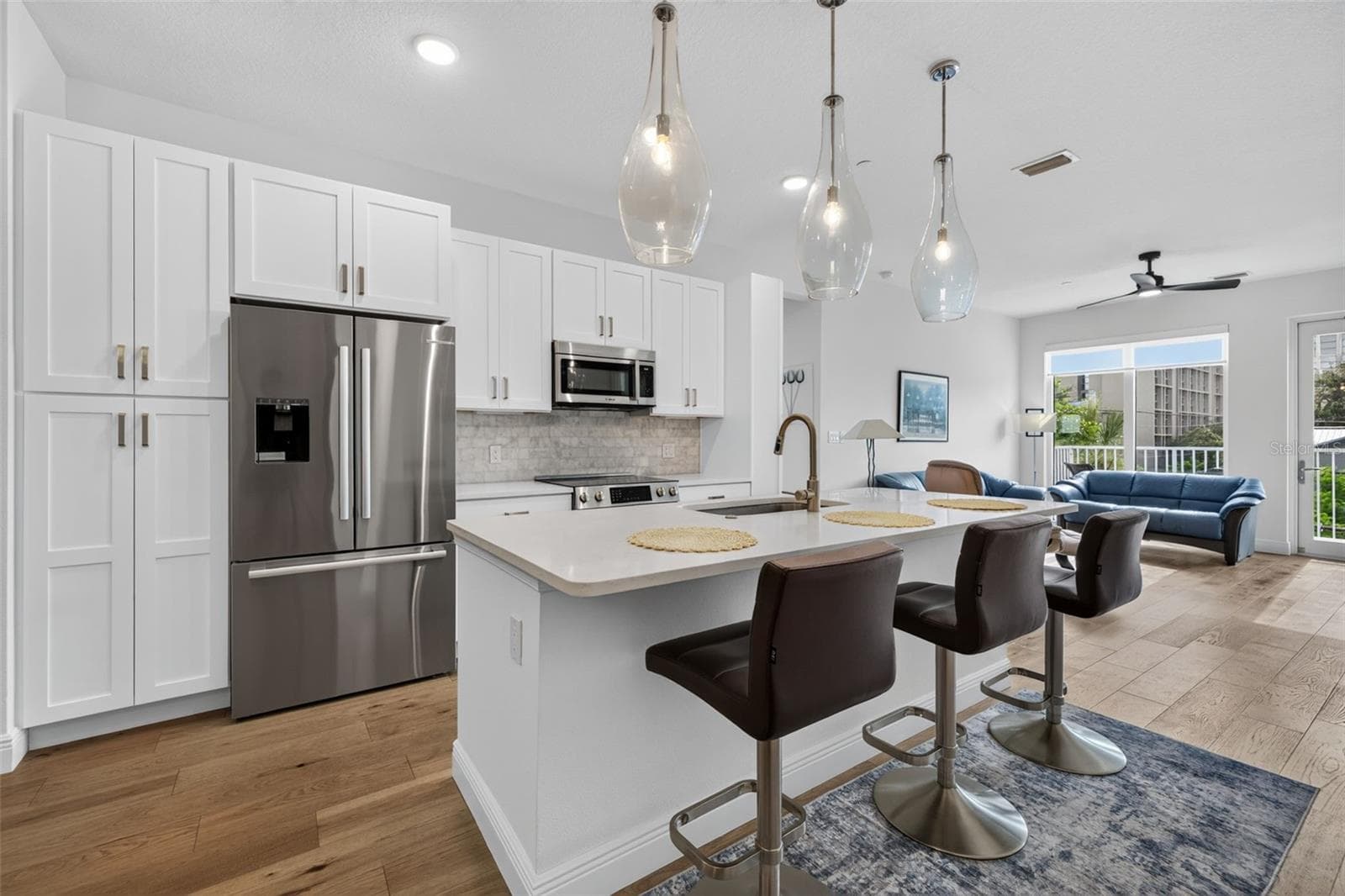Condominium at 600 3RD AVE S #207, ST PETERSBURG, photo 8 of 33