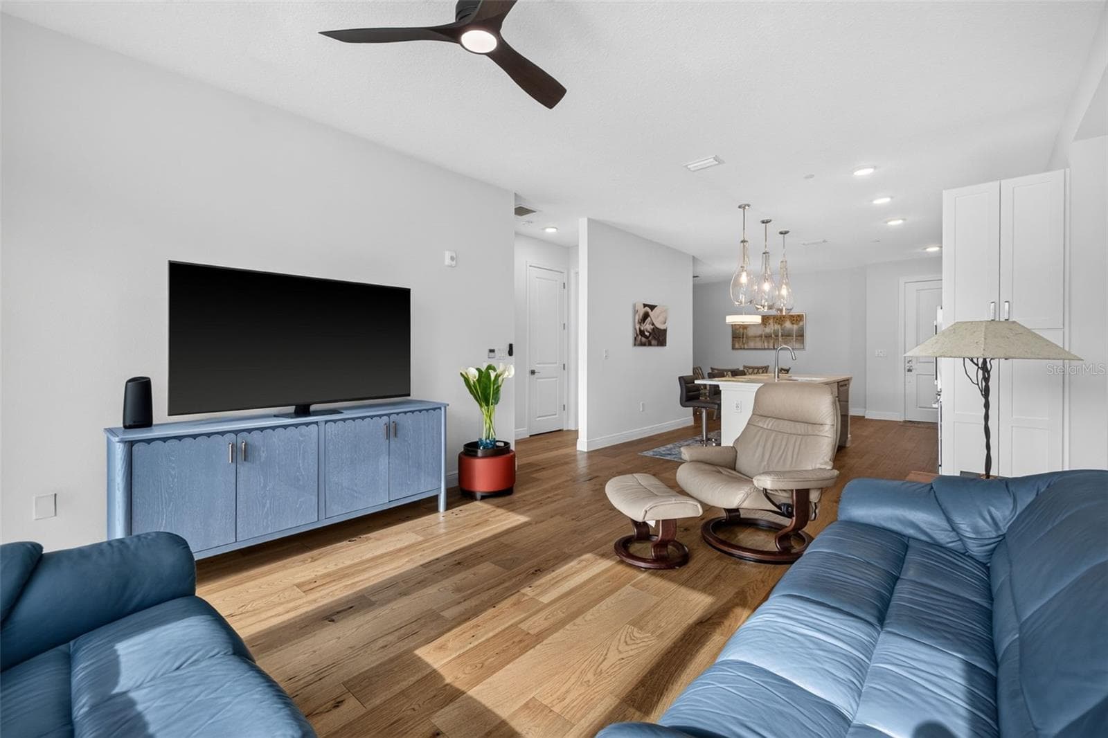 Condominium at 600 3RD AVE S #207, ST PETERSBURG, photo 16 of 33
