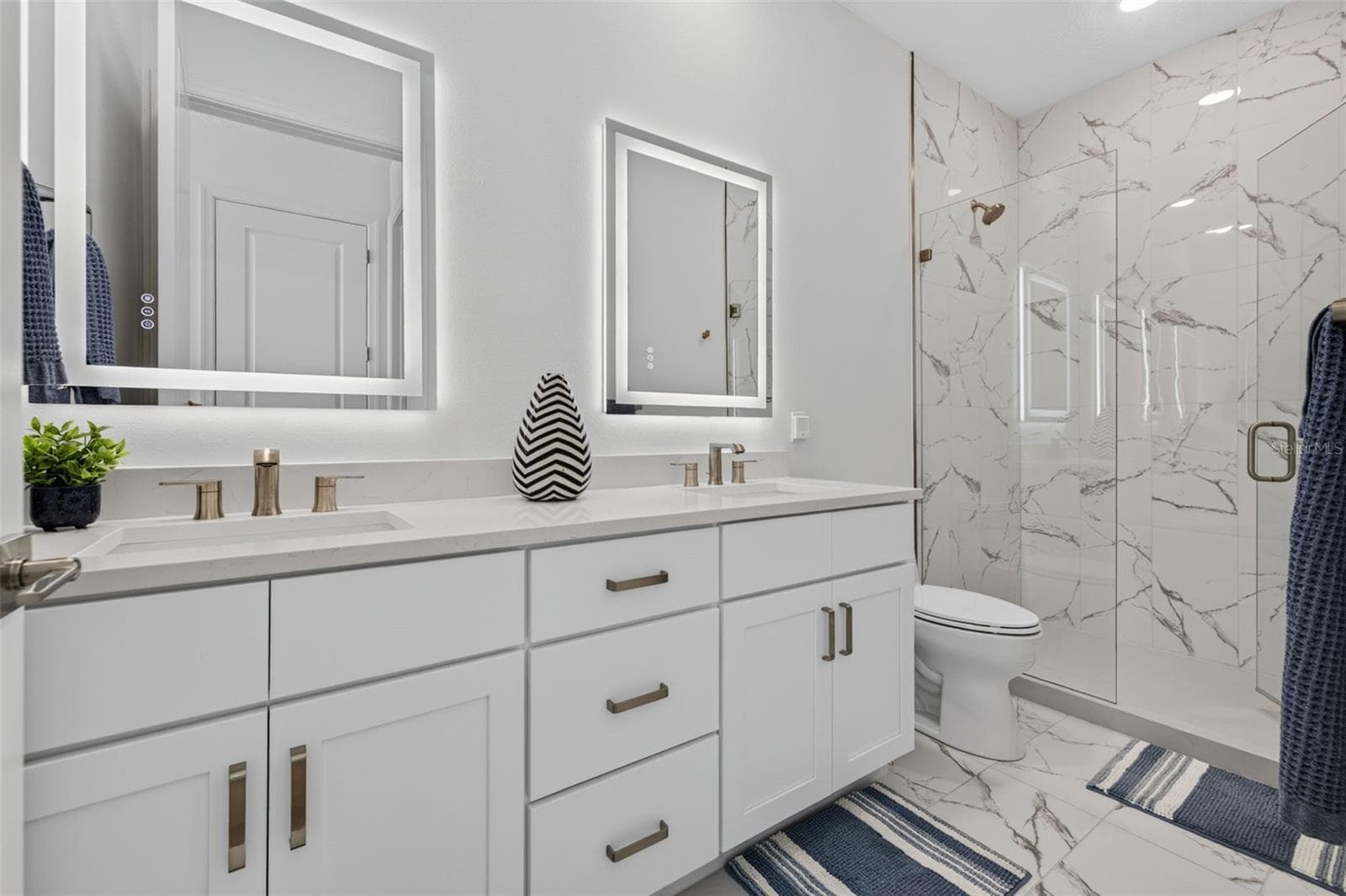 Condominium at 600 3RD AVE S #207, ST PETERSBURG, photo 20 of 33