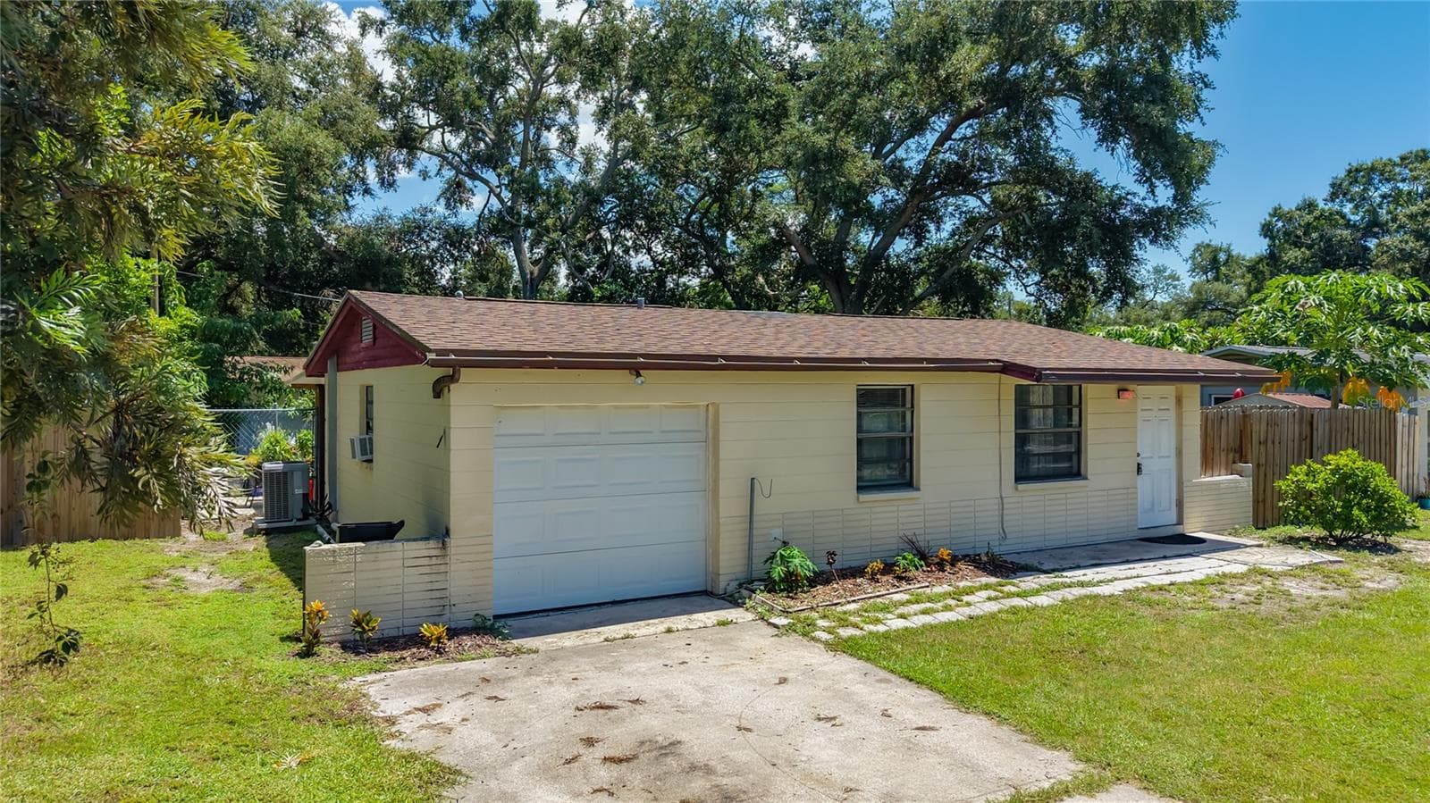 Single Family Residence at 8653 69TH ST N, PINELLAS PARK, photo 2 of 30