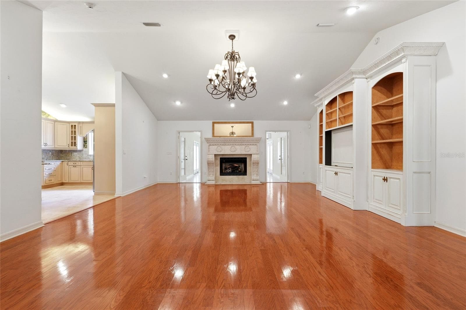Single Family Residence at 26341 NW 166TH AVE, HIGH SPRINGS, photo 9 of 37
