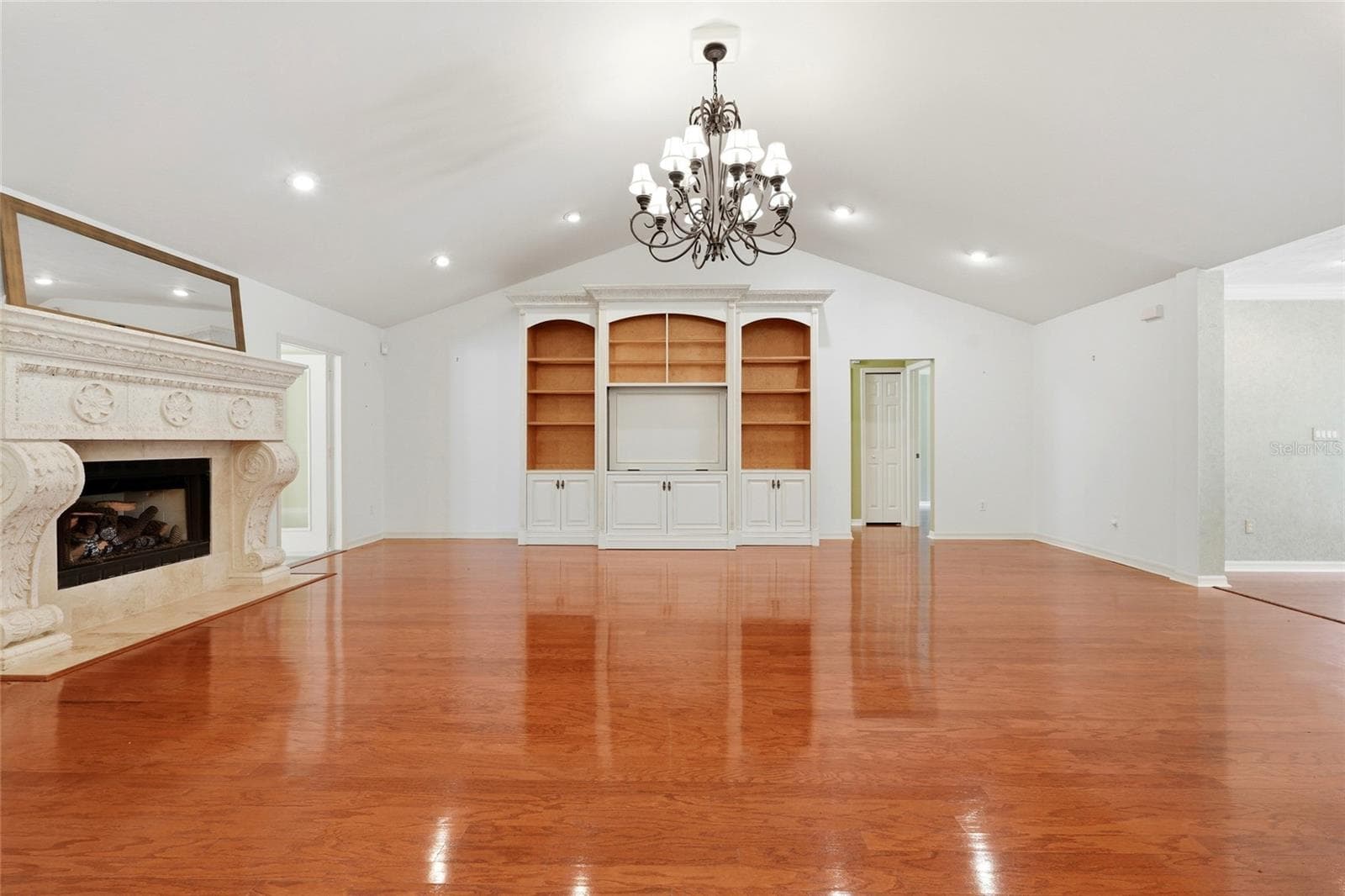 Single Family Residence at 26341 NW 166TH AVE, HIGH SPRINGS, photo 10 of 37