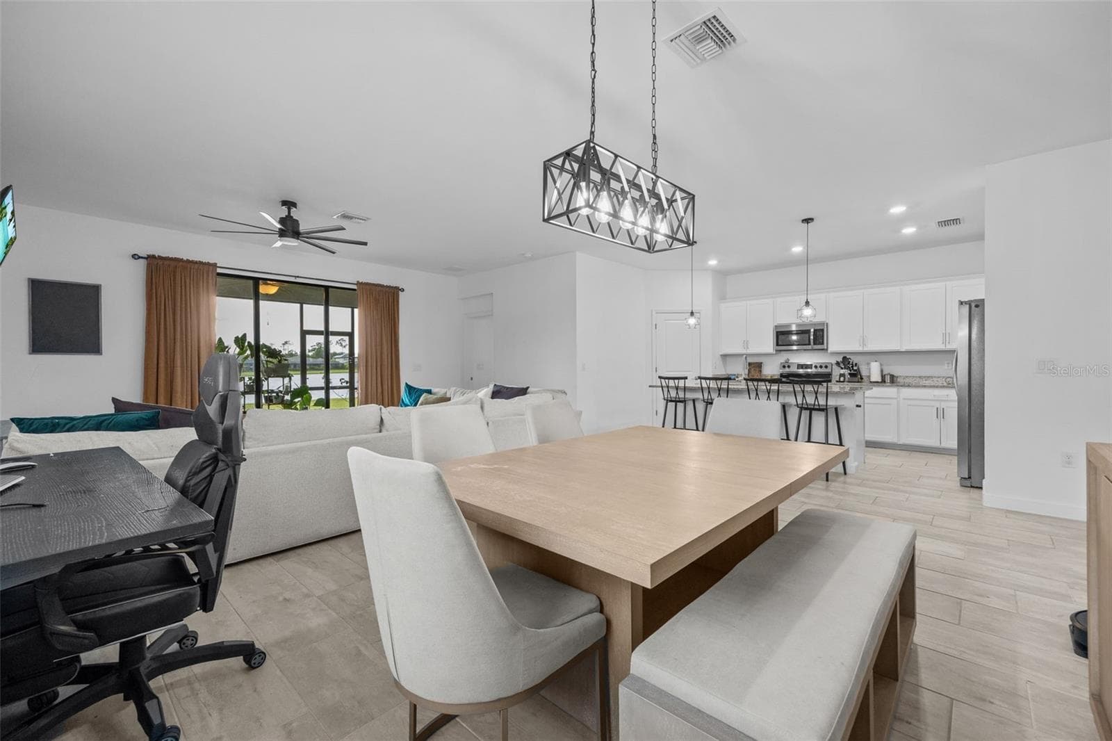 Single Family Residence at 13845 PINE LODGE LN, FORT MYERS, photo 13 of 47