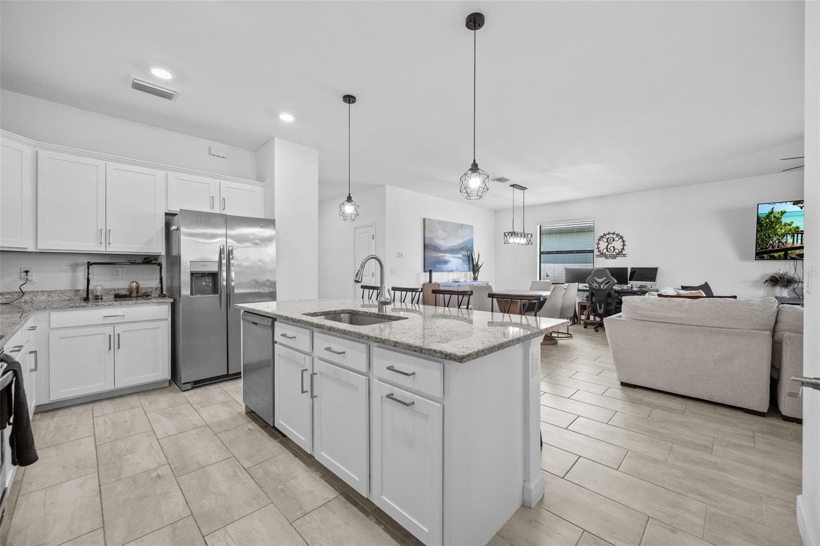 Single Family Residence at 13845 PINE LODGE LN, FORT MYERS, photo 16 of 47