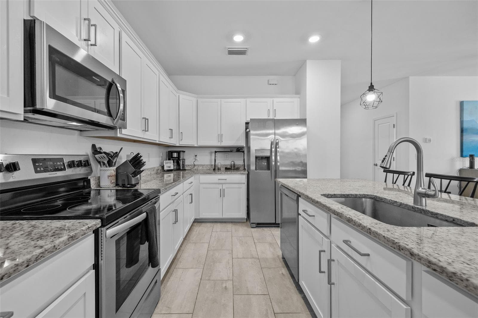 Single Family Residence at 13845 PINE LODGE LN, FORT MYERS, photo 17 of 47