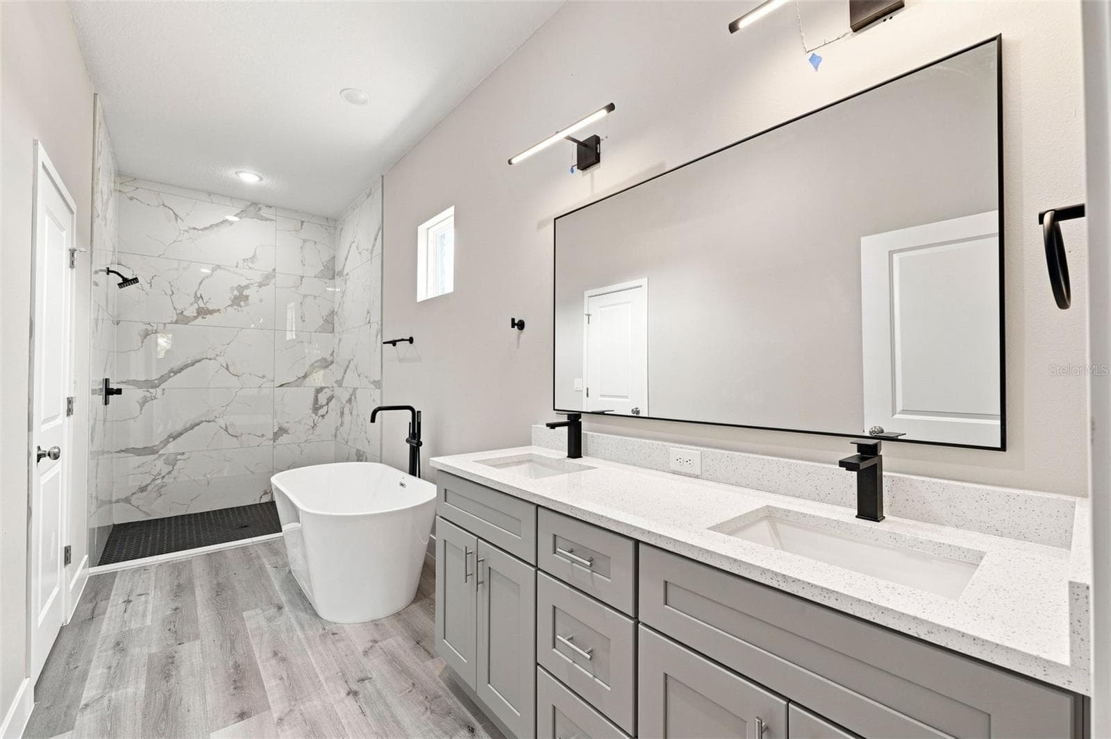 Single Family Residence at 748 MARION OAKS MNR, OCALA, photo 24 of 37