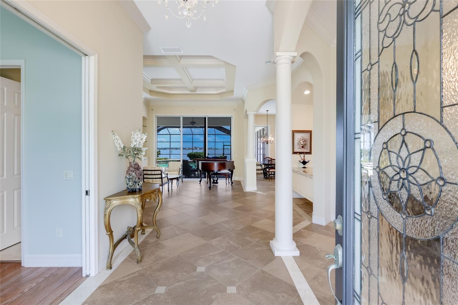 Single Family Residence at 5904 RIVERVIEW BLVD, BRADENTON, photo 5 of 52