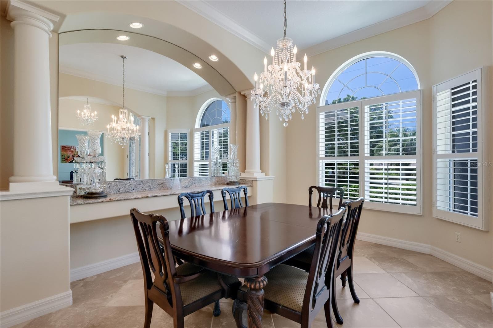 Single Family Residence at 5904 RIVERVIEW BLVD, BRADENTON, photo 9 of 52