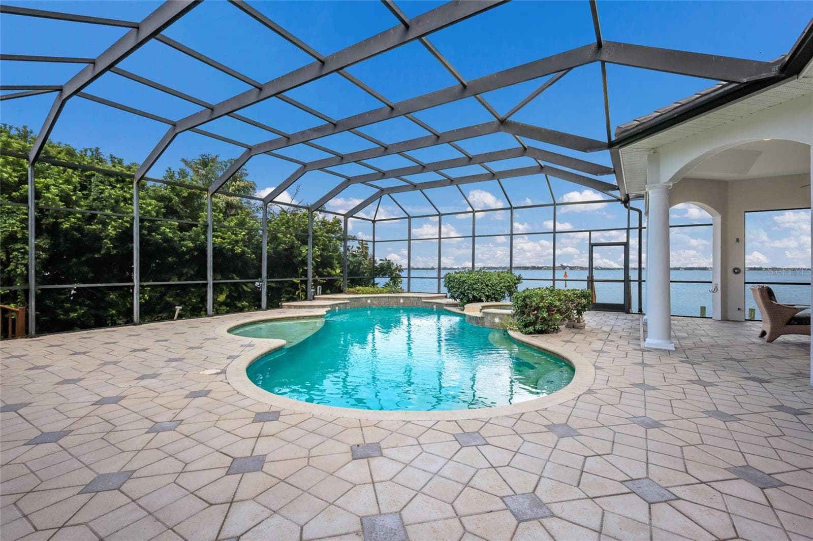 Single Family Residence at 5904 RIVERVIEW BLVD, BRADENTON, photo 41 of 52