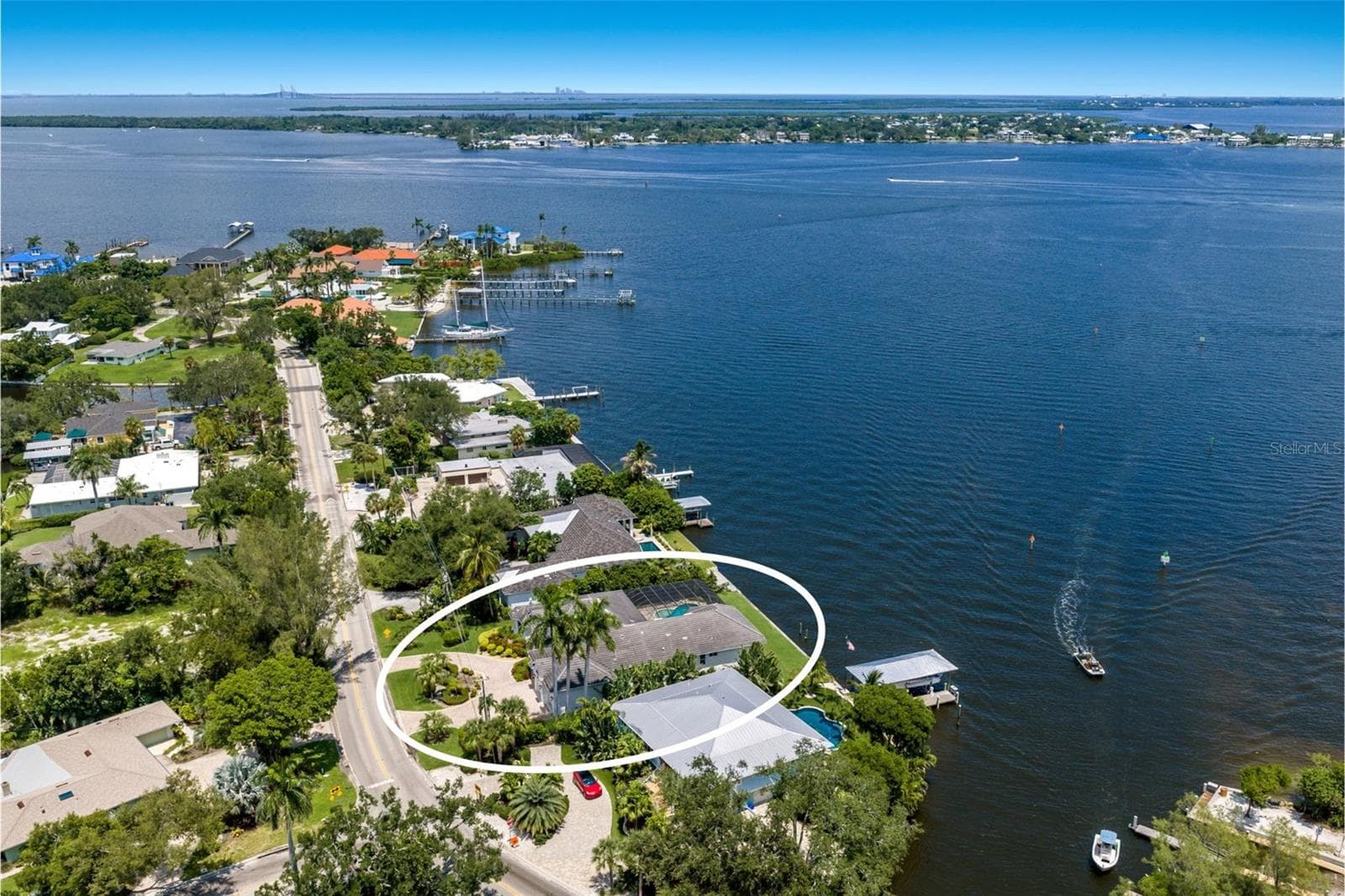 Single Family Residence at 5904 RIVERVIEW BLVD, BRADENTON, photo 48 of 52