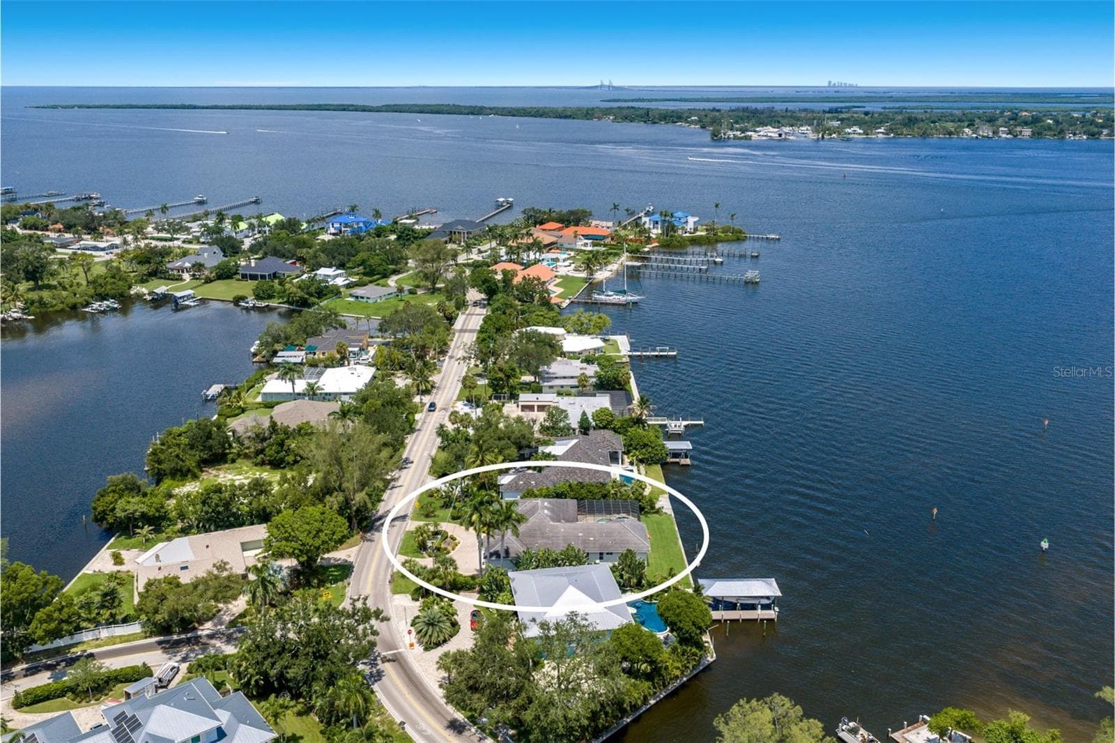 Single Family Residence at 5904 RIVERVIEW BLVD, BRADENTON, photo 51 of 52
