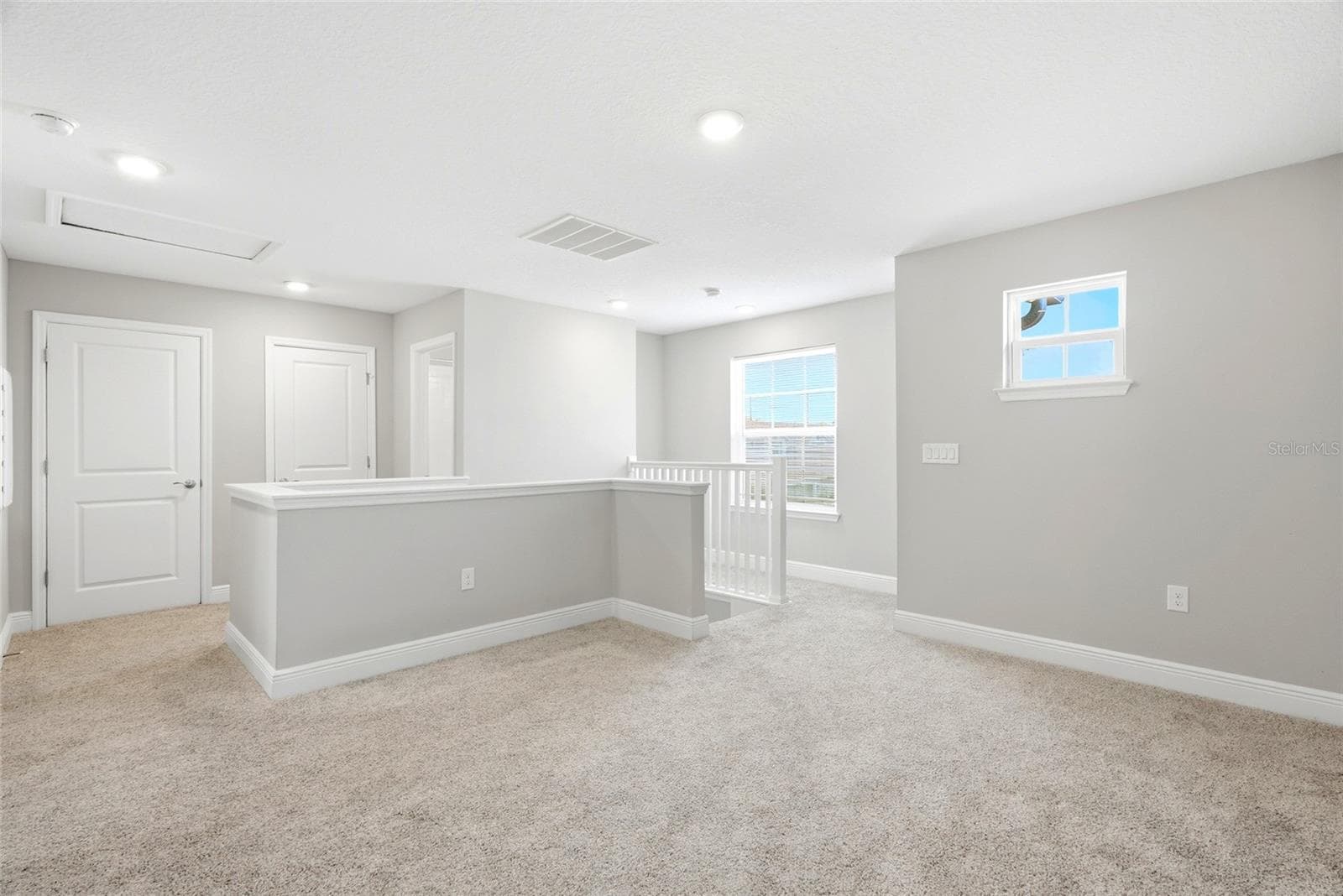 Large bonus room upstairs - 5282 NEIL DR, ST PETERSBURG