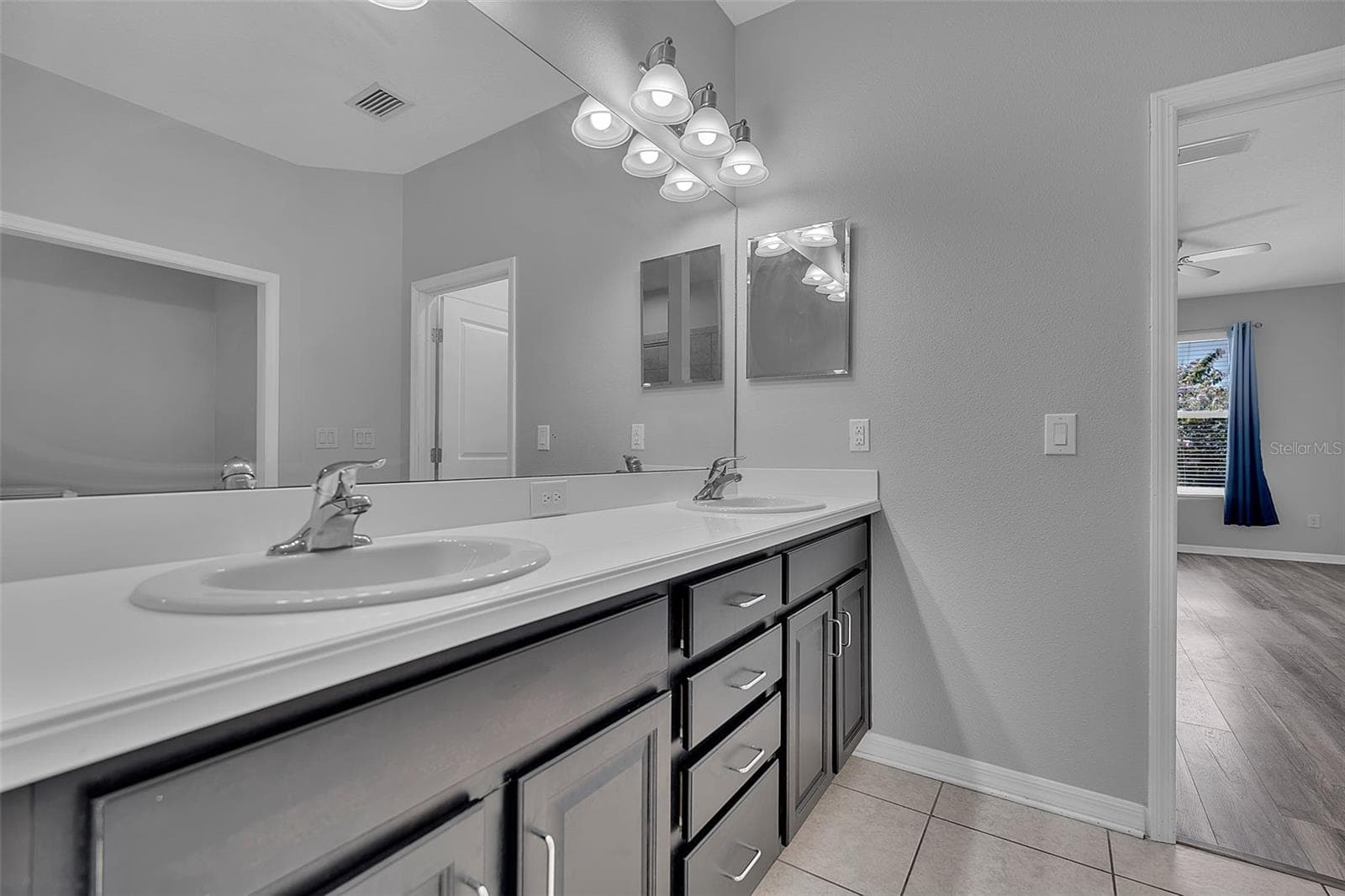 Single Family Residence at 4505 WINDY HAMMOCK WAY, PALMETTO, photo 28 of 45