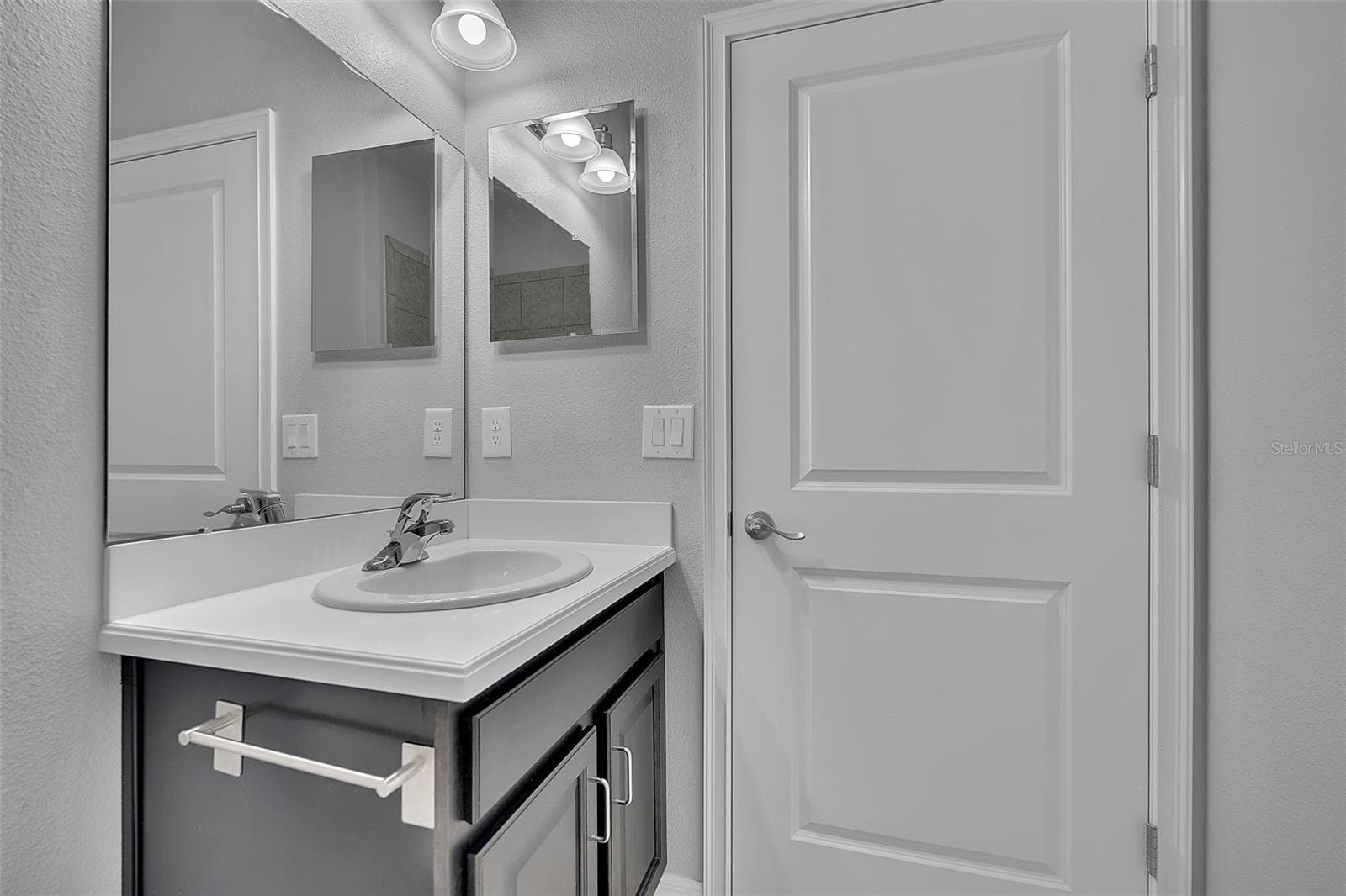 Single Family Residence at 4505 WINDY HAMMOCK WAY, PALMETTO, photo 37 of 45